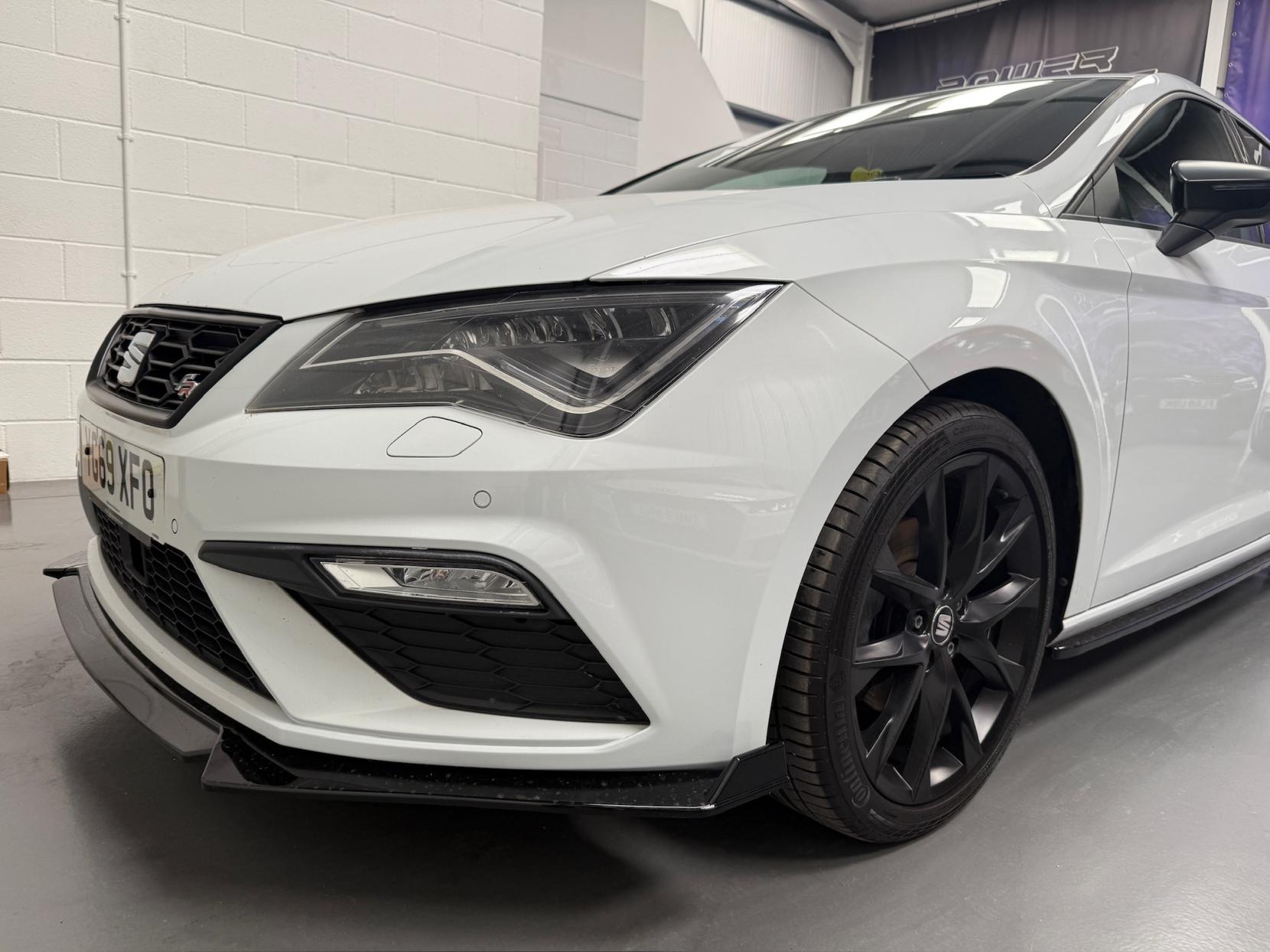 SEAT Leon 1.5 TSI EVO FR Black Edition Hatchback 5dr Petrol Manual Euro 6 (s/s) (150 ps)