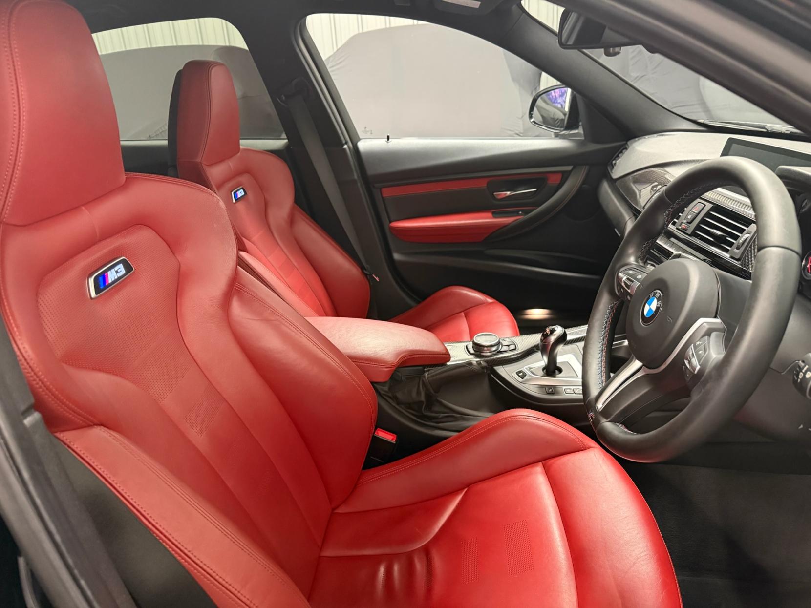 BMW M3 3.0 BiTurbo Saloon 4dr Petrol DCT Euro 6 (s/s) (431 ps)