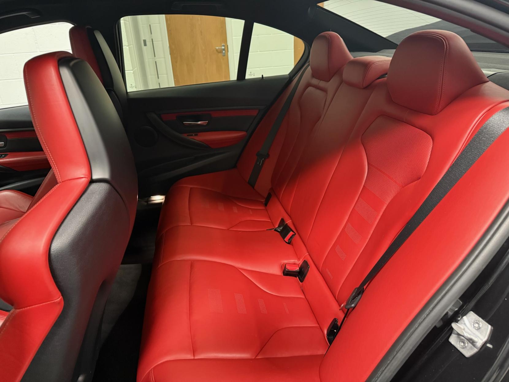 BMW M3 3.0 BiTurbo Saloon 4dr Petrol DCT Euro 6 (s/s) (431 ps)