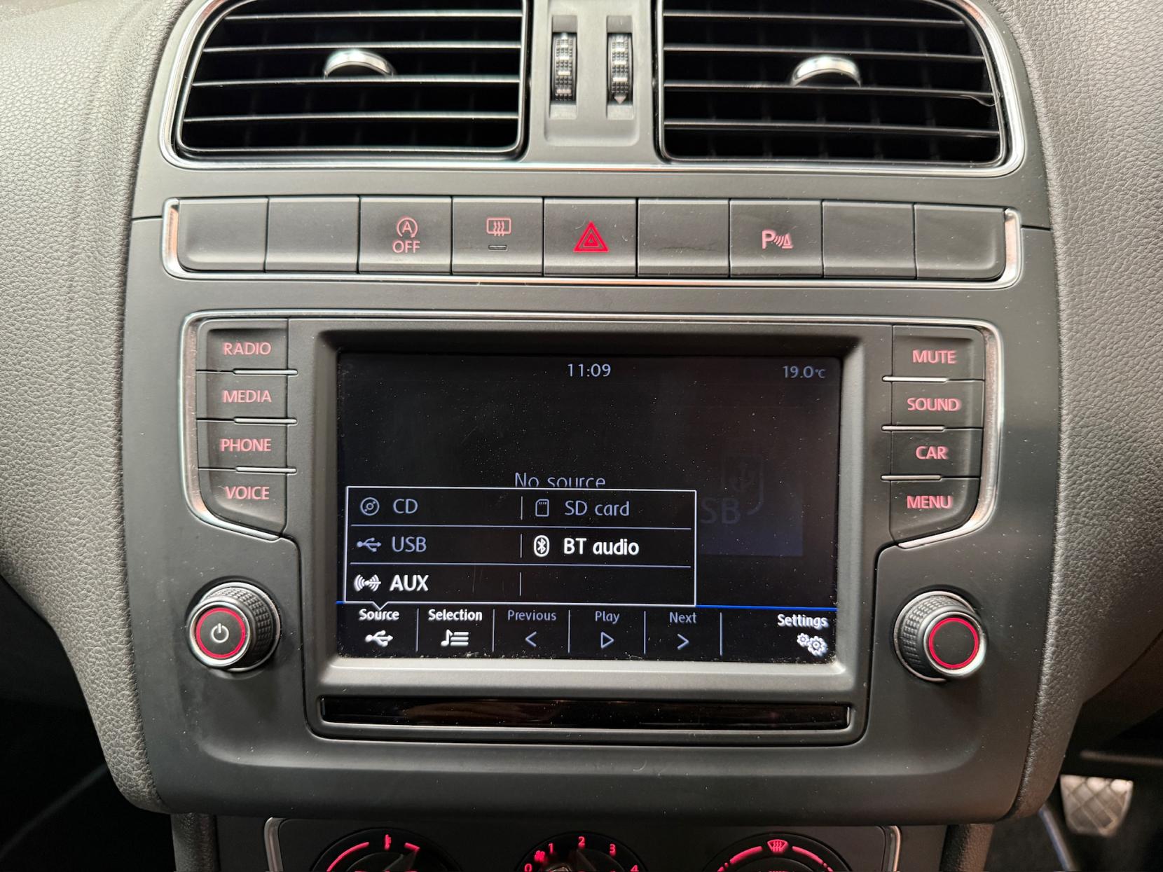Volkswagen Polo 1.2 TSI BlueMotion Tech Match Edition Hatchback 5dr Petrol Manual Euro 6 (s/s) (90 ps)