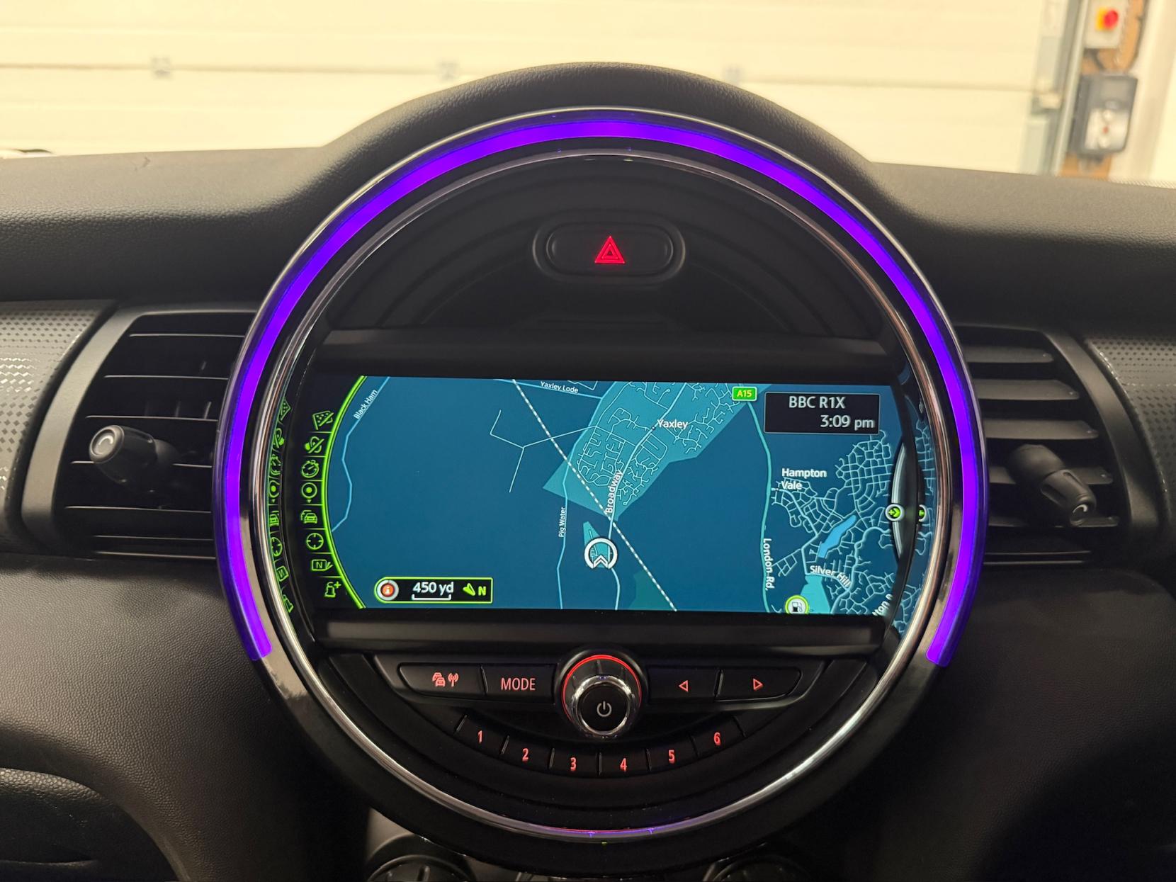 MINI Hatch 1.5 Cooper Hatchback 5dr Petrol Auto Euro 6 (s/s) (136 ps)