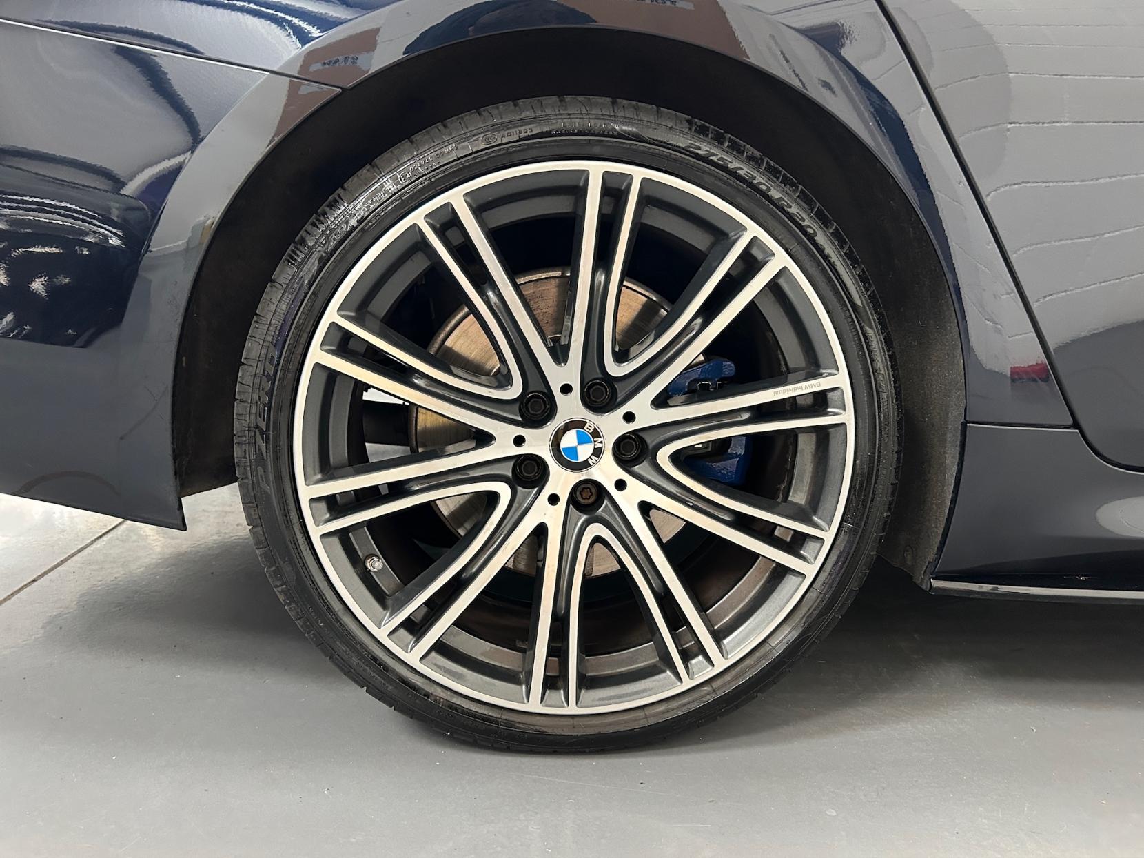 BMW 5 Series 3.0 530d M Sport Touring 5dr Diesel Auto xDrive Euro 6 (s/s) (265 ps)