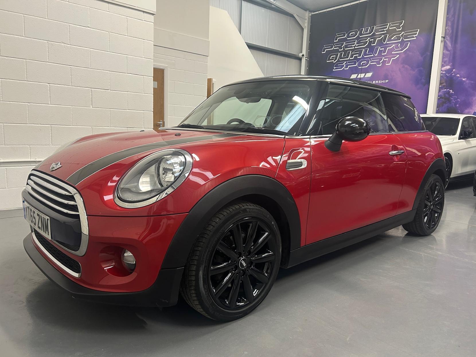 MINI Hatch 1.5 Cooper Hatchback 3dr Petrol Auto Euro 6 (s/s) (136 ps)