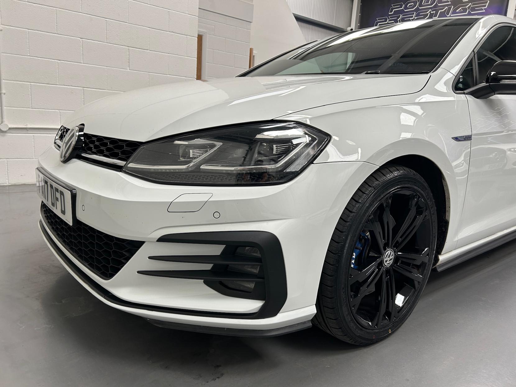Volkswagen Golf 2.0 TDI BlueMotion Tech GTD Hatchback 5dr Diesel DSG Euro 6 (s/s) (184 ps)