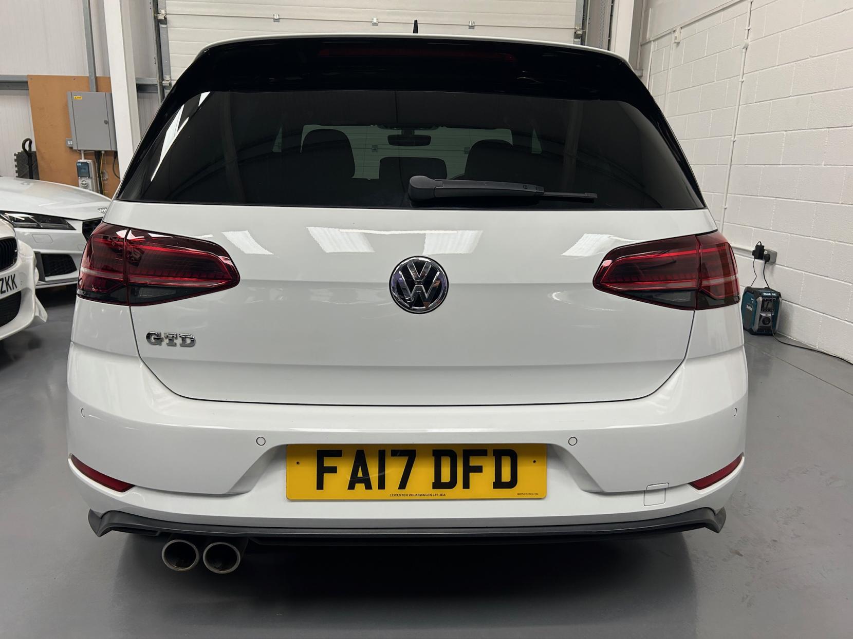 Volkswagen Golf 2.0 TDI BlueMotion Tech GTD Hatchback 5dr Diesel DSG Euro 6 (s/s) (184 ps)