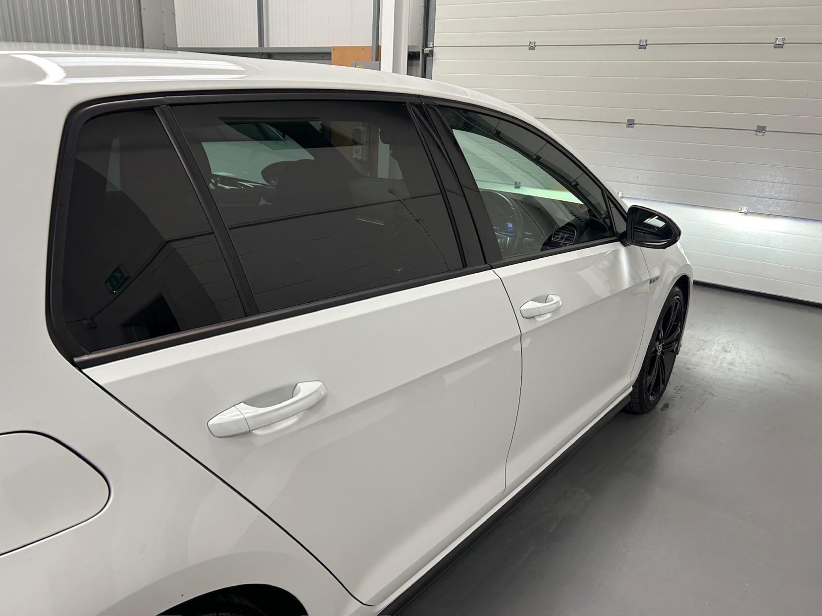Volkswagen Golf 2.0 TDI BlueMotion Tech GTD Hatchback 5dr Diesel DSG Euro 6 (s/s) (184 ps)