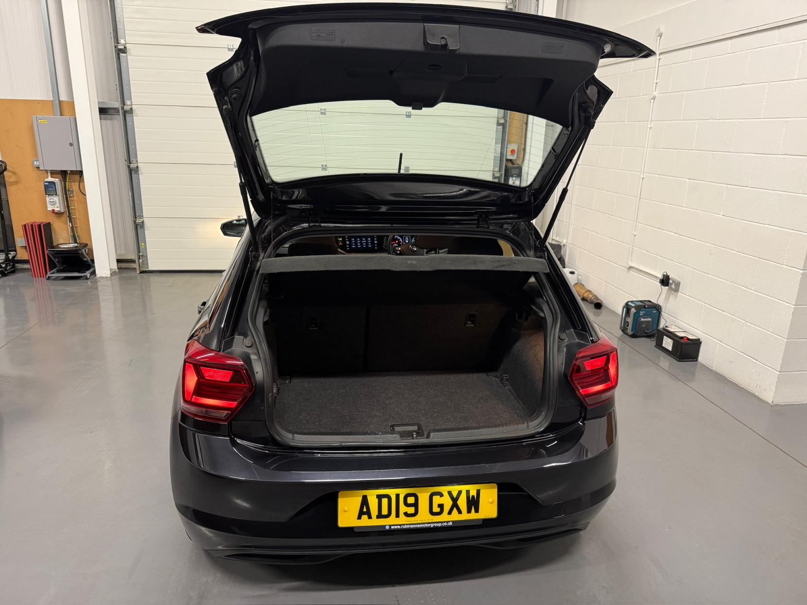 Volkswagen Polo 1.0 EVO SE Hatchback 5dr Petrol Manual Euro 6 (s/s) (65 ps)