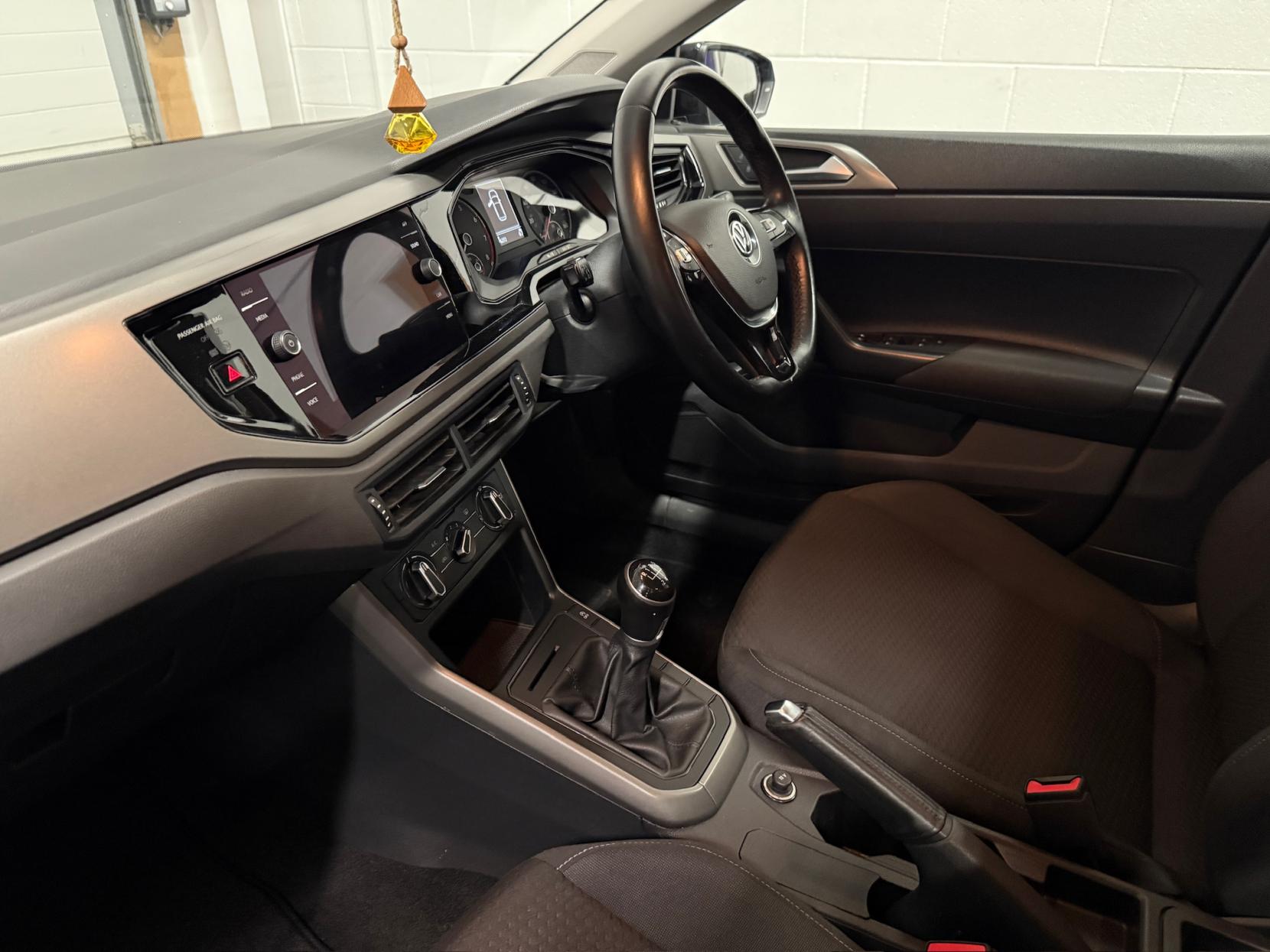 Volkswagen Polo 1.0 EVO SE Hatchback 5dr Petrol Manual Euro 6 (s/s) (65 ps)