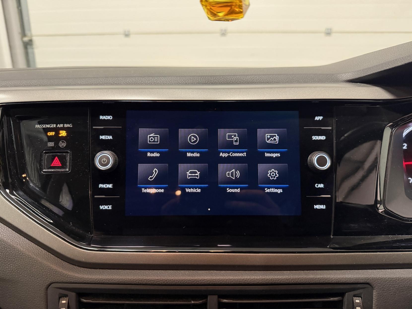 Volkswagen Polo 1.0 EVO SE Hatchback 5dr Petrol Manual Euro 6 (s/s) (65 ps)