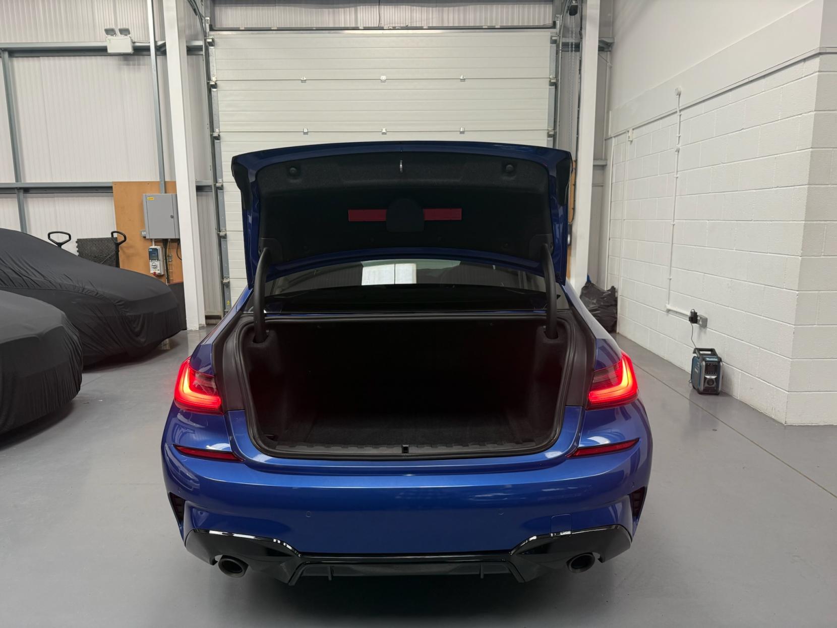 BMW 3 Series 2.0 320i M Sport Saloon 4dr Petrol Auto Euro 6 (s/s) (184 ps)