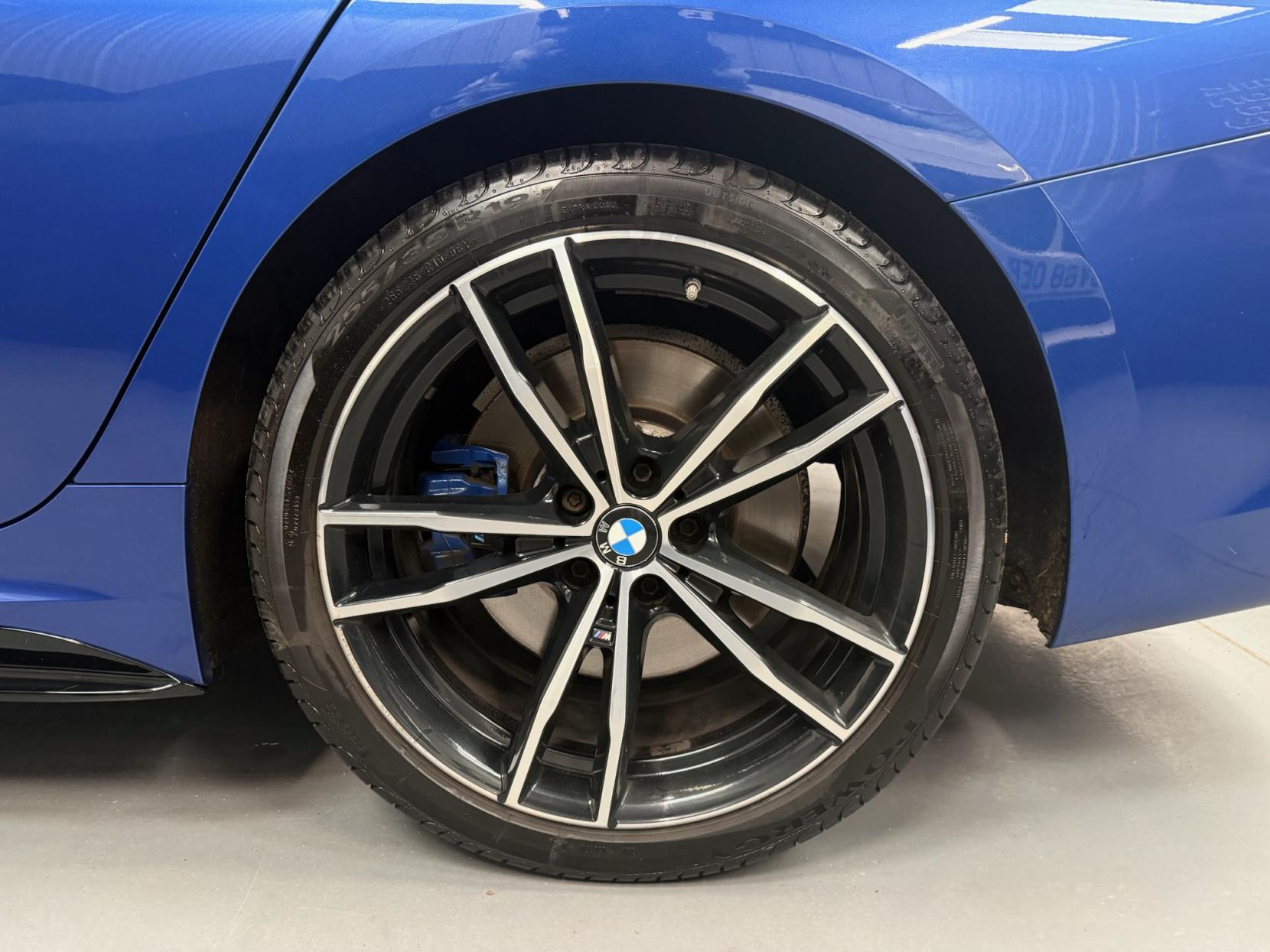 BMW 3 Series 2.0 320i M Sport Saloon 4dr Petrol Auto Euro 6 (s/s) (184 ps)