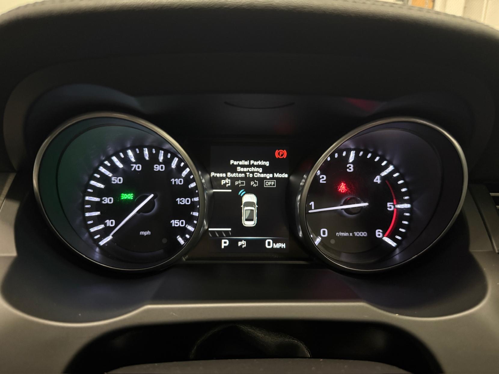 Land Rover Range Rover Evoque 2.2 SD4 Pure Tech SUV 5dr Diesel Auto 4WD Euro 5 (s/s) (190 ps)