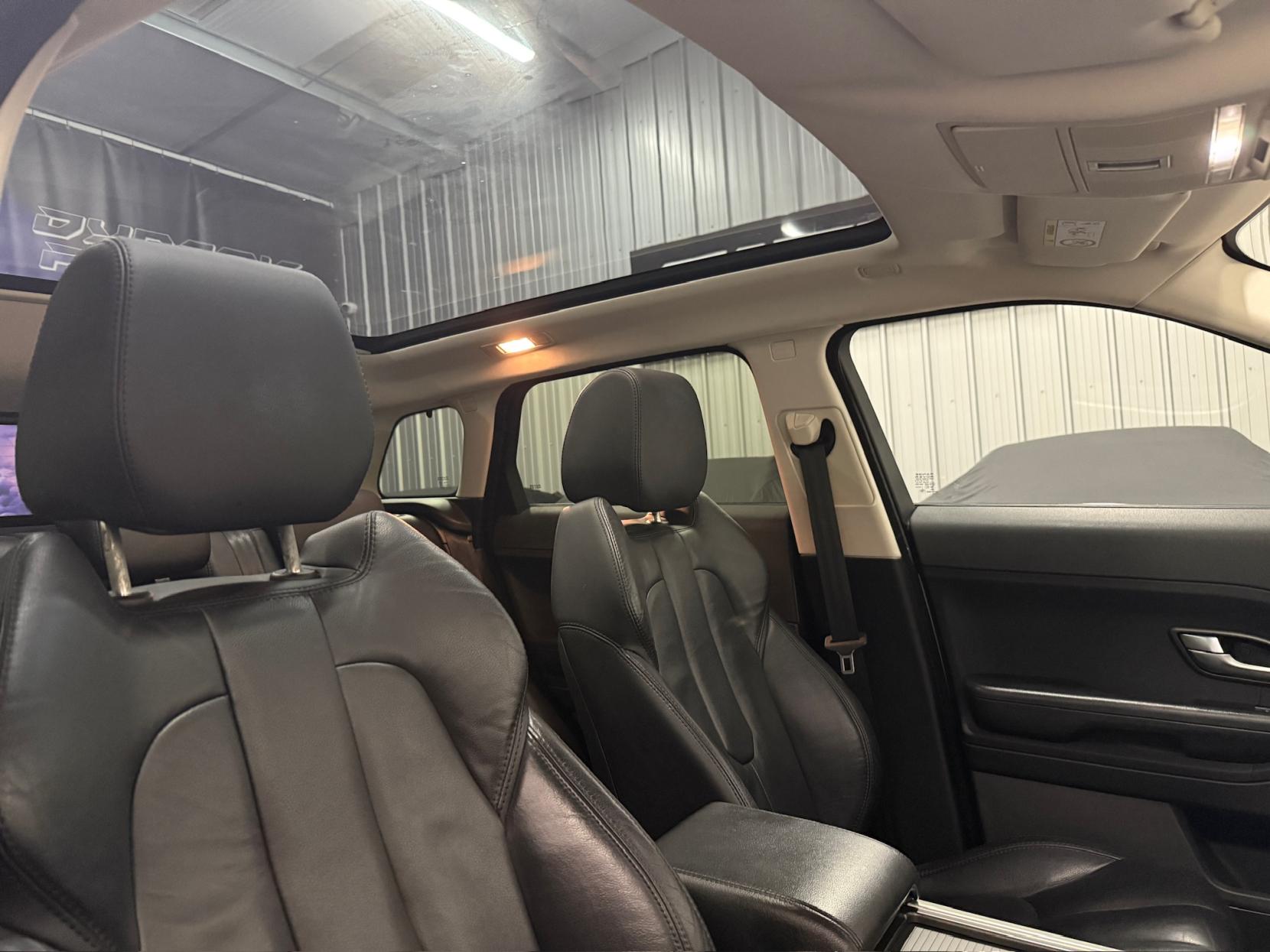 Land Rover Range Rover Evoque 2.2 SD4 Pure Tech SUV 5dr Diesel Auto 4WD Euro 5 (s/s) (190 ps)