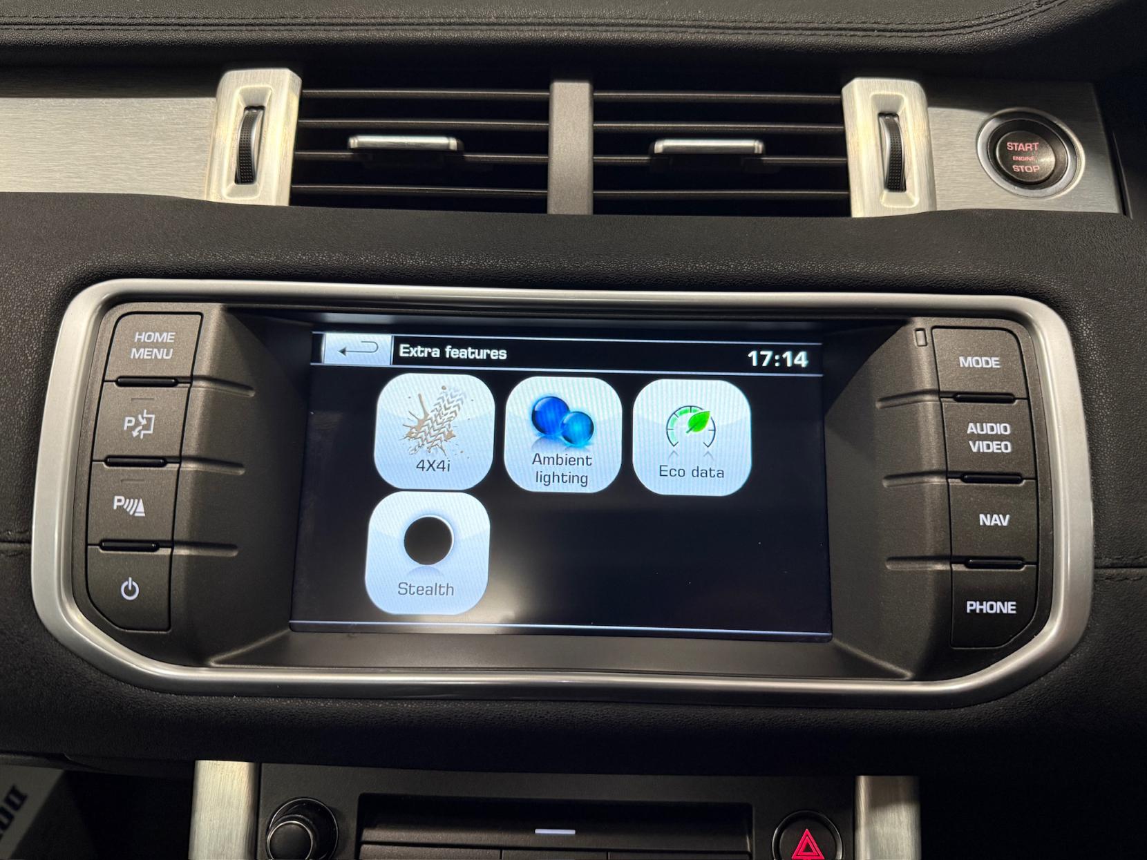 Land Rover Range Rover Evoque 2.2 SD4 Pure Tech SUV 5dr Diesel Auto 4WD Euro 5 (s/s) (190 ps)