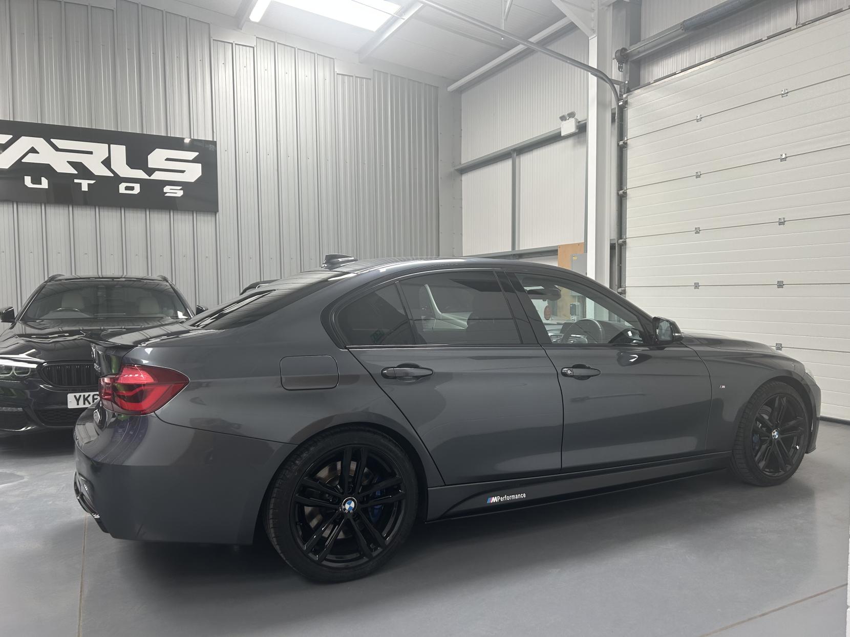 BMW 3 Series 2.0 320d M Sport Shadow Edition Saloon 4dr Diesel Auto Euro 6 (s/s) (190 ps)