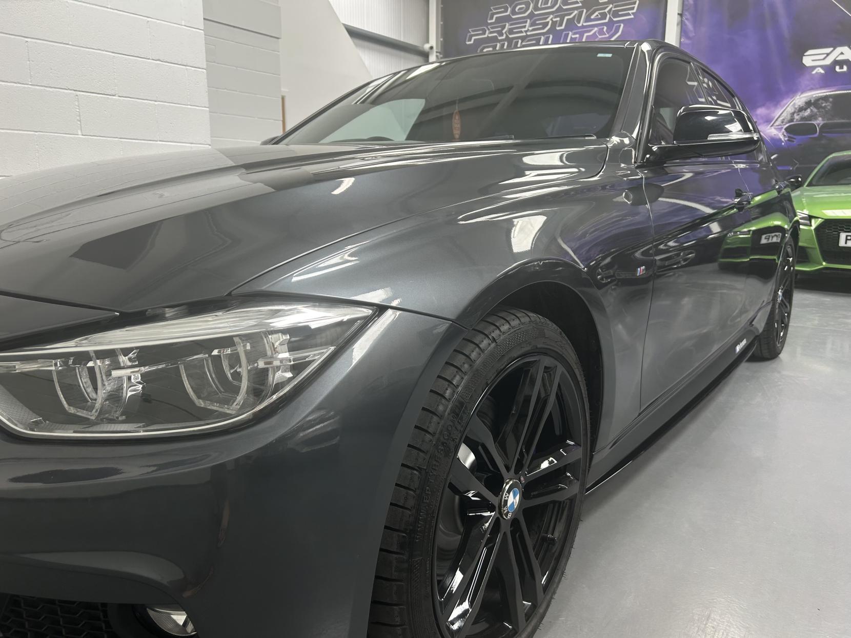 BMW 3 Series 2.0 320d M Sport Shadow Edition Saloon 4dr Diesel Auto Euro 6 (s/s) (190 ps)