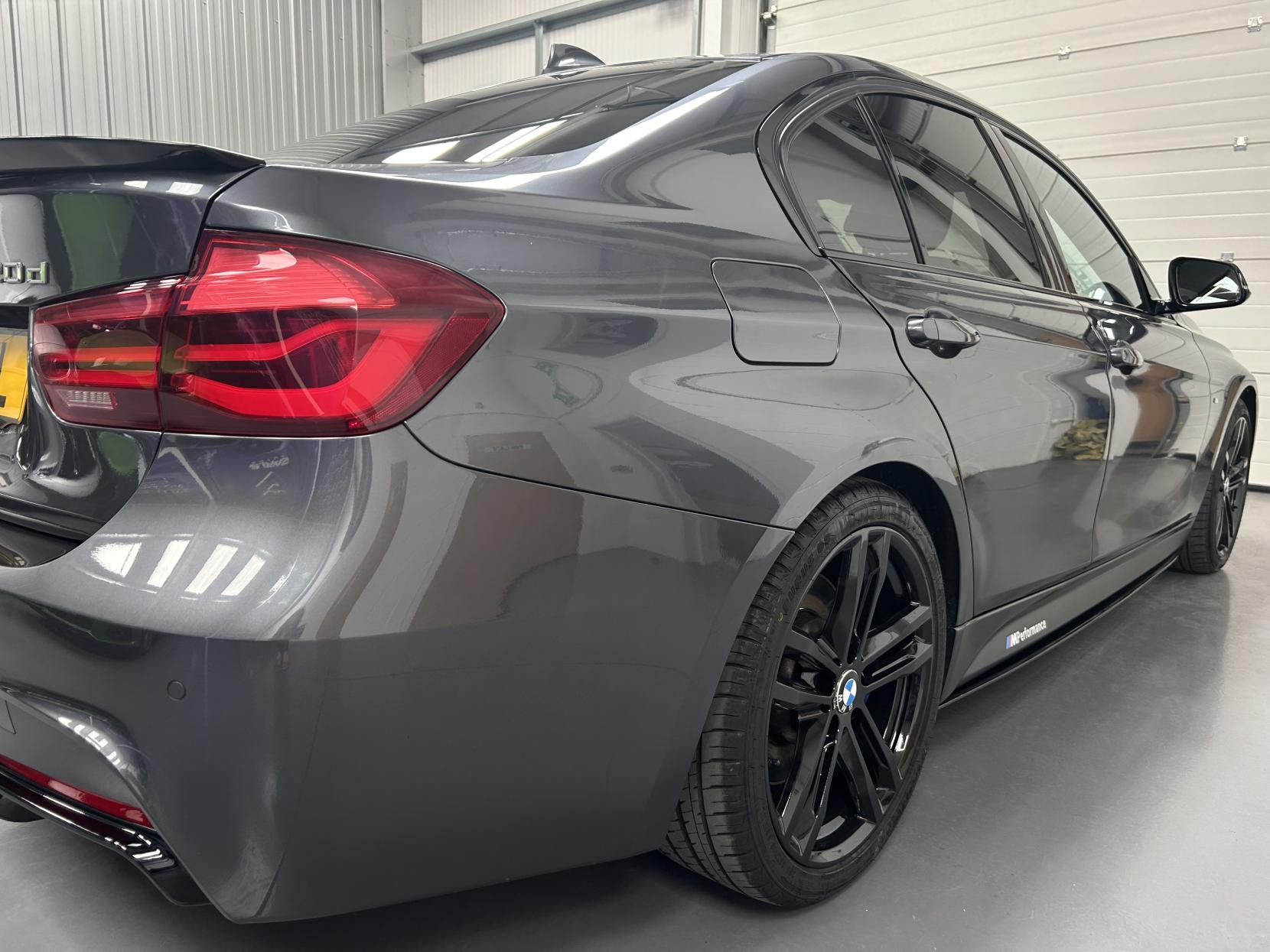 BMW 3 Series 2.0 320d M Sport Shadow Edition Saloon 4dr Diesel Auto Euro 6 (s/s) (190 ps)