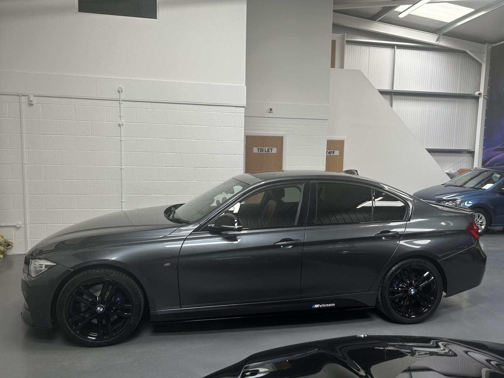 BMW 3 Series 2.0 320d M Sport Shadow Edition Saloon 4dr Diesel Auto Euro 6 (s/s) (190 ps)