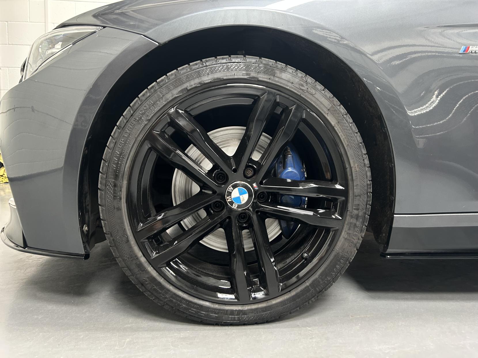 BMW 3 Series 2.0 320d M Sport Shadow Edition Saloon 4dr Diesel Auto Euro 6 (s/s) (190 ps)