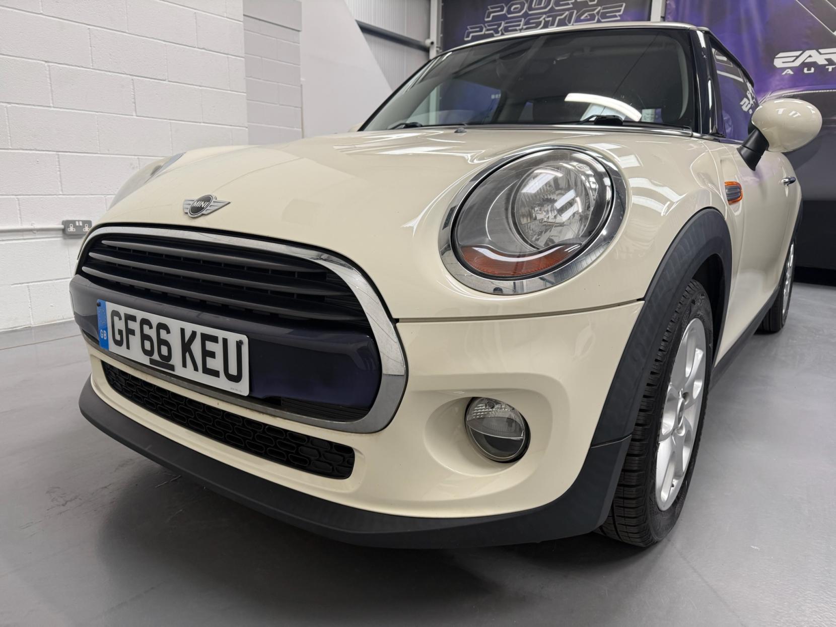 MINI Hatch 1.5 Cooper Hatchback 3dr Petrol Manual Euro 6 (s/s) (136 ps)