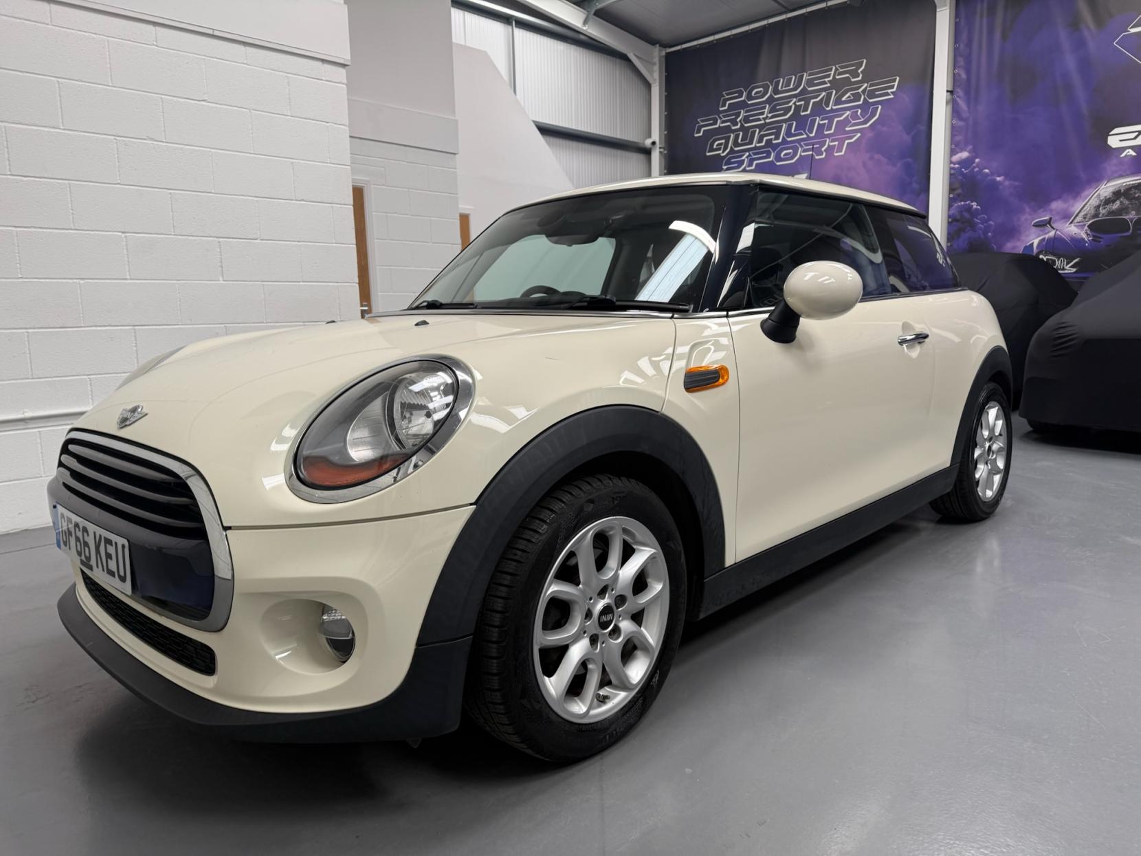 MINI Hatch 1.5 Cooper Hatchback 3dr Petrol Manual Euro 6 (s/s) (136 ps)