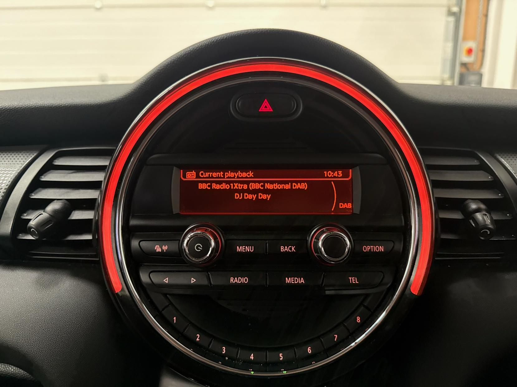 MINI Hatch 1.5 Cooper Hatchback 3dr Petrol Manual Euro 6 (s/s) (136 ps)