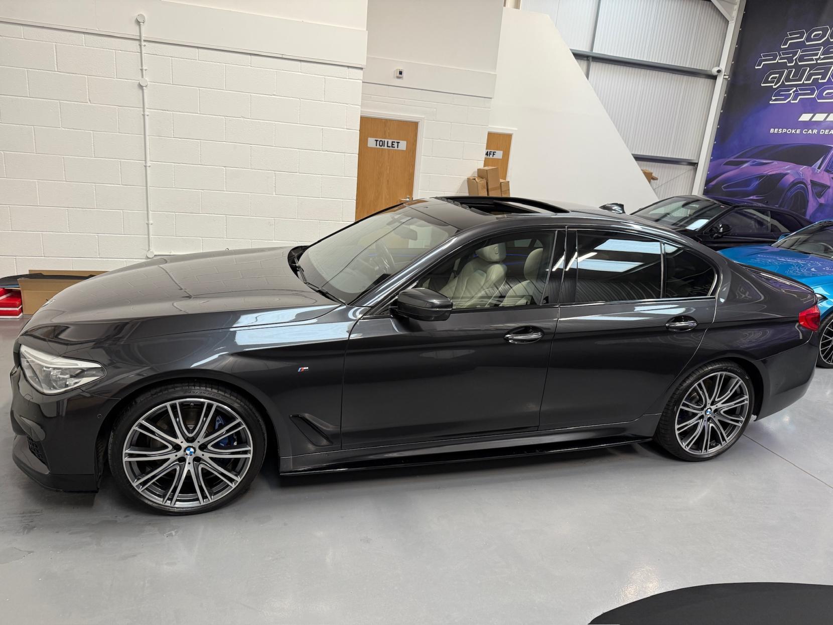 BMW 5 Series 3.0 530d M Sport Saloon 4dr Diesel Auto xDrive Euro 6 (s/s) (265 ps)