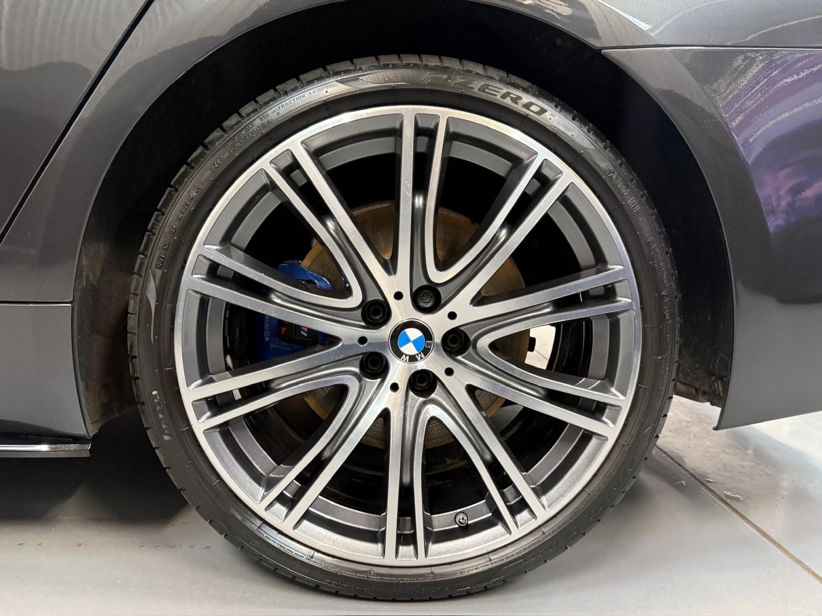 BMW 5 Series 3.0 530d M Sport Saloon 4dr Diesel Auto xDrive Euro 6 (s/s) (265 ps)