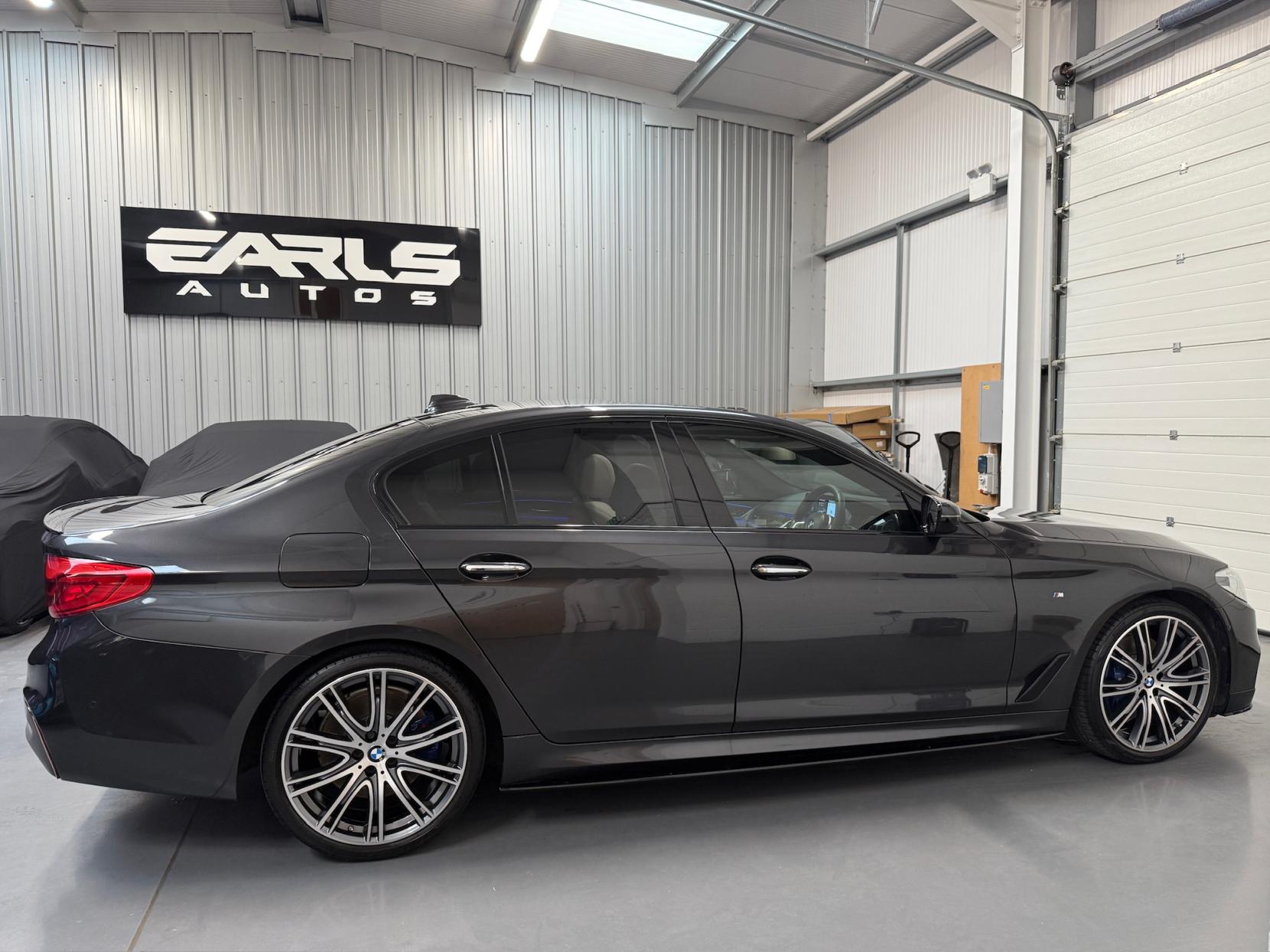 BMW 5 Series 3.0 530d M Sport Saloon 4dr Diesel Auto xDrive Euro 6 (s/s) (265 ps)