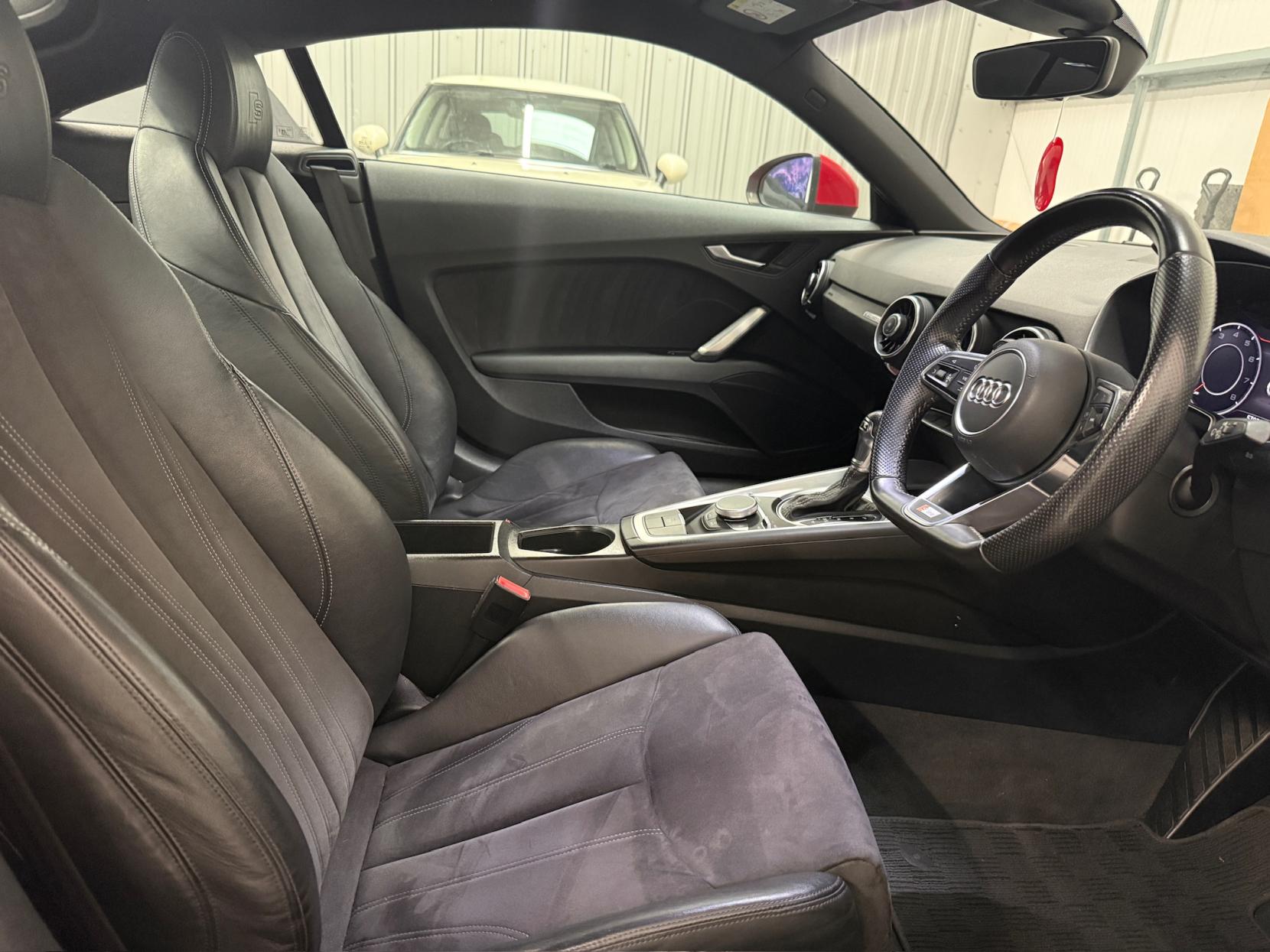 Audi TT 2.0 TFSI S line Coupe 3dr Petrol S Tronic quattro Euro 6 (s/s) (230 ps)