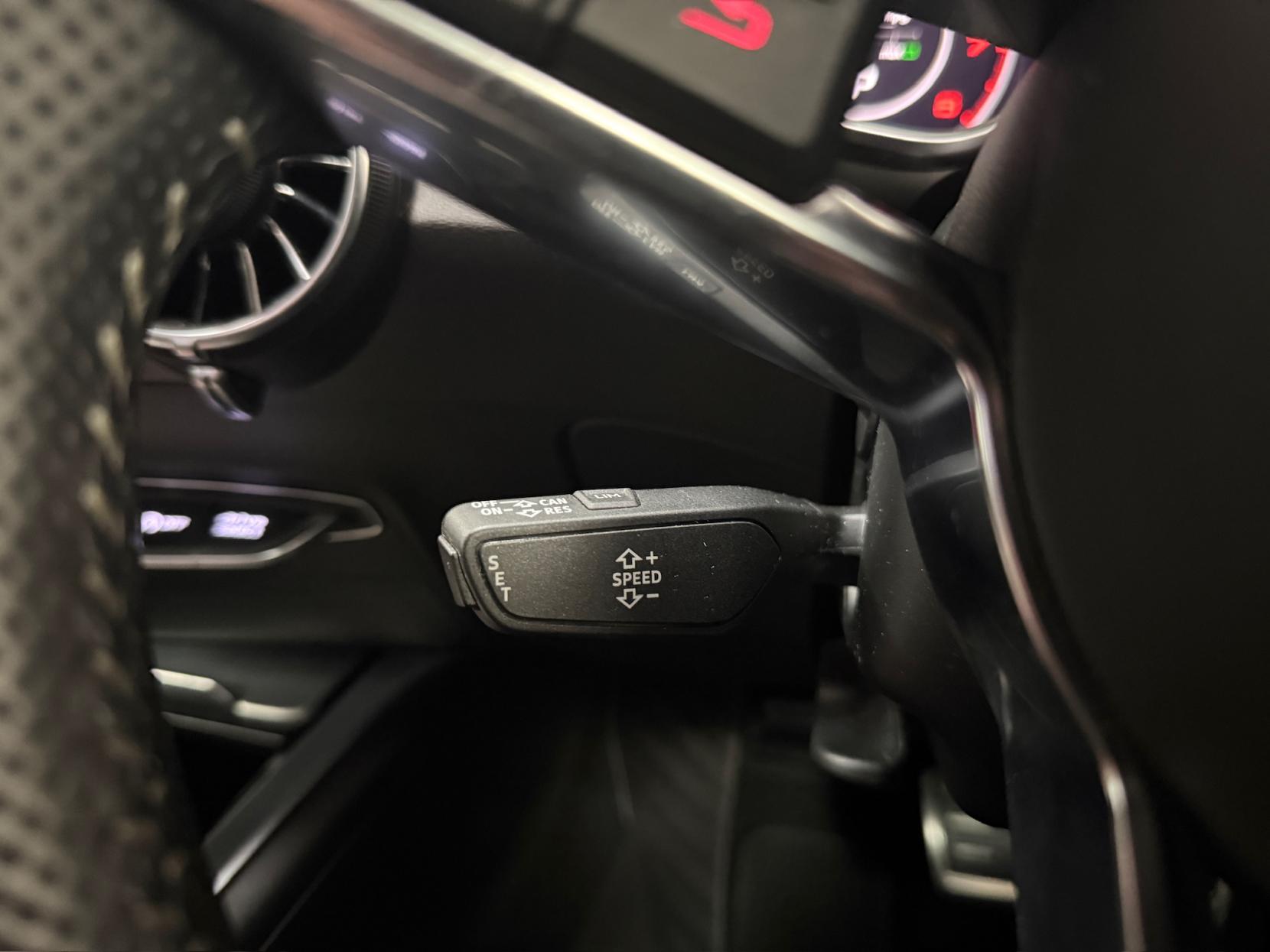 Audi TT 2.0 TFSI S line Coupe 3dr Petrol S Tronic quattro Euro 6 (s/s) (230 ps)