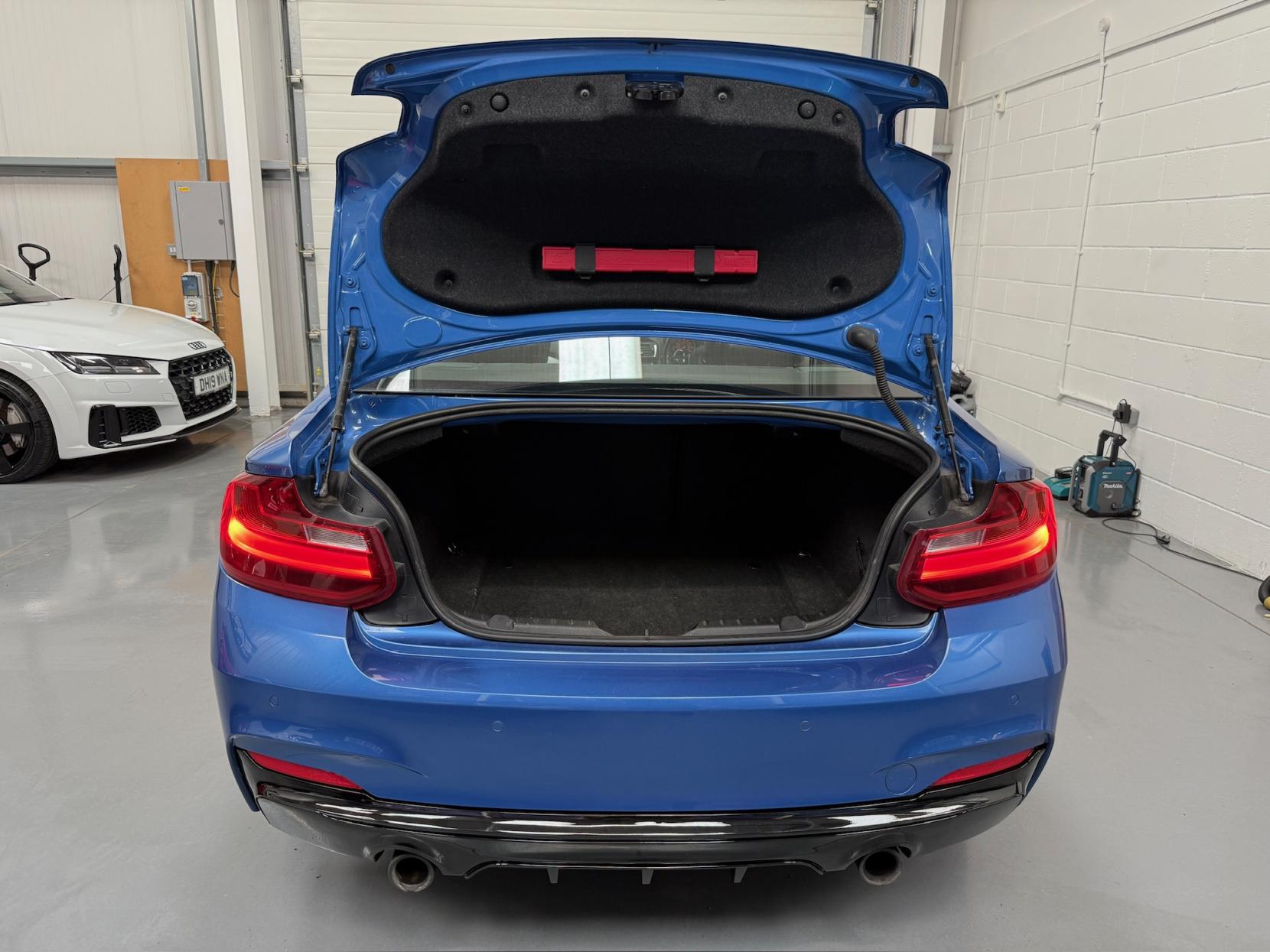 BMW 2 Series 3.0 M235i Coupe 2dr Petrol Auto Euro 6 (s/s) (326 ps)