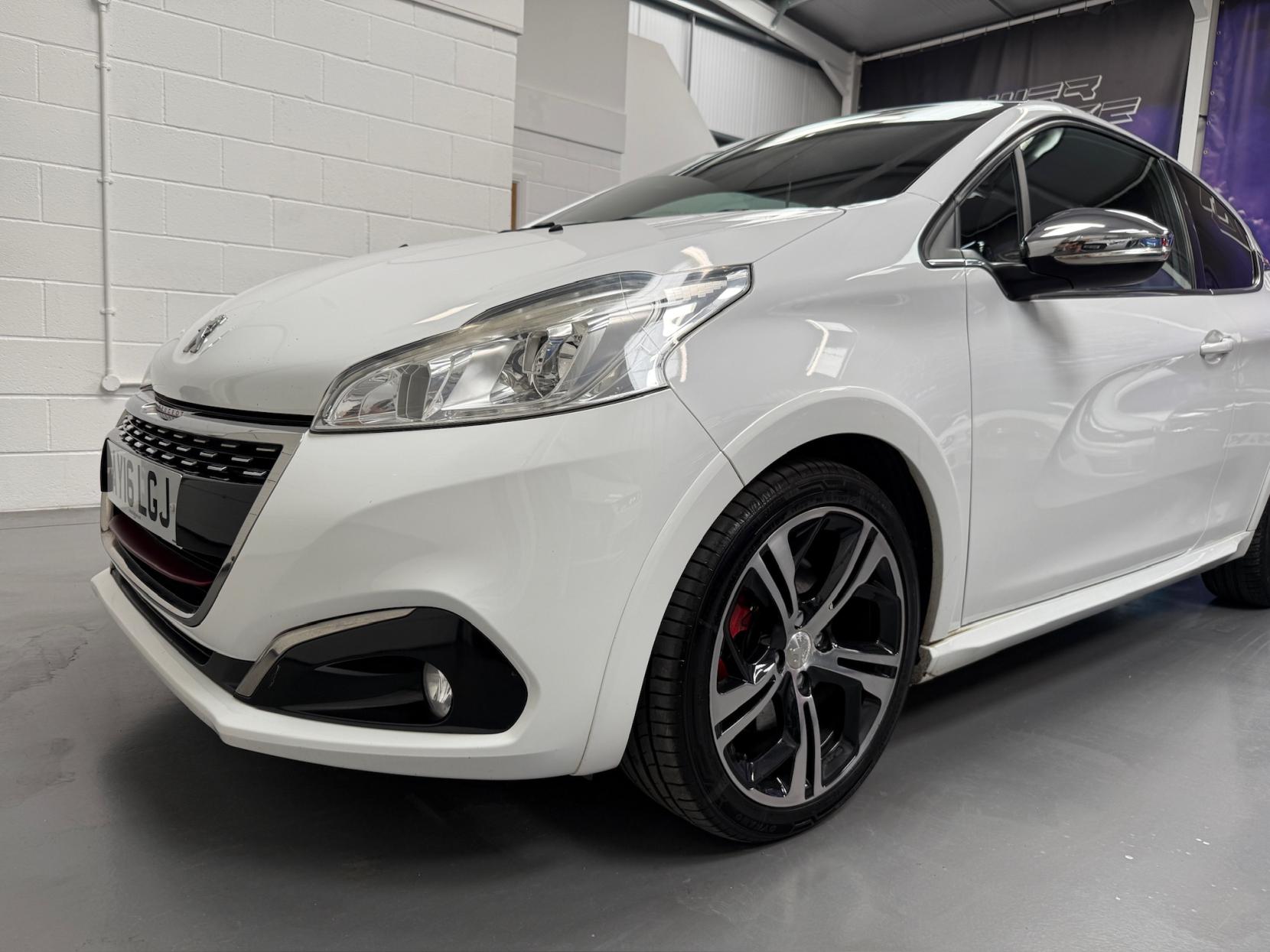 Peugeot 208 1.6 THP GTi Prestige Hatchback 3dr Petrol Manual Euro 6 (s/s) (208 ps)