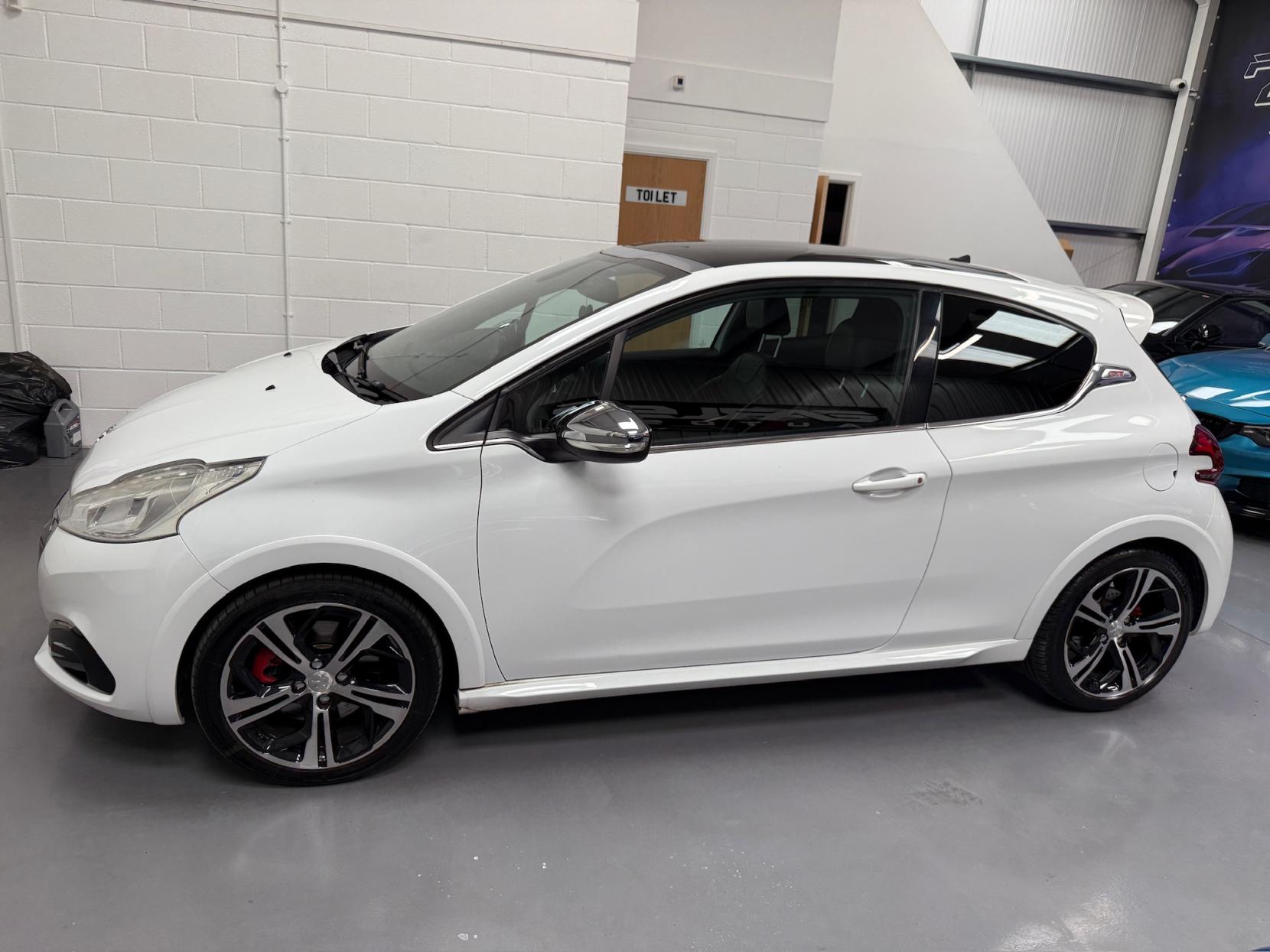 Peugeot 208 1.6 THP GTi Prestige Hatchback 3dr Petrol Manual Euro 6 (s/s) (208 ps)