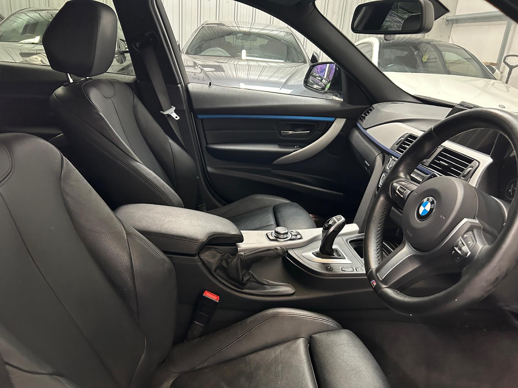 BMW 3 Series 2.0 320d M Sport Touring 5dr Diesel Auto xDrive Euro 6 (s/s) (190 ps)