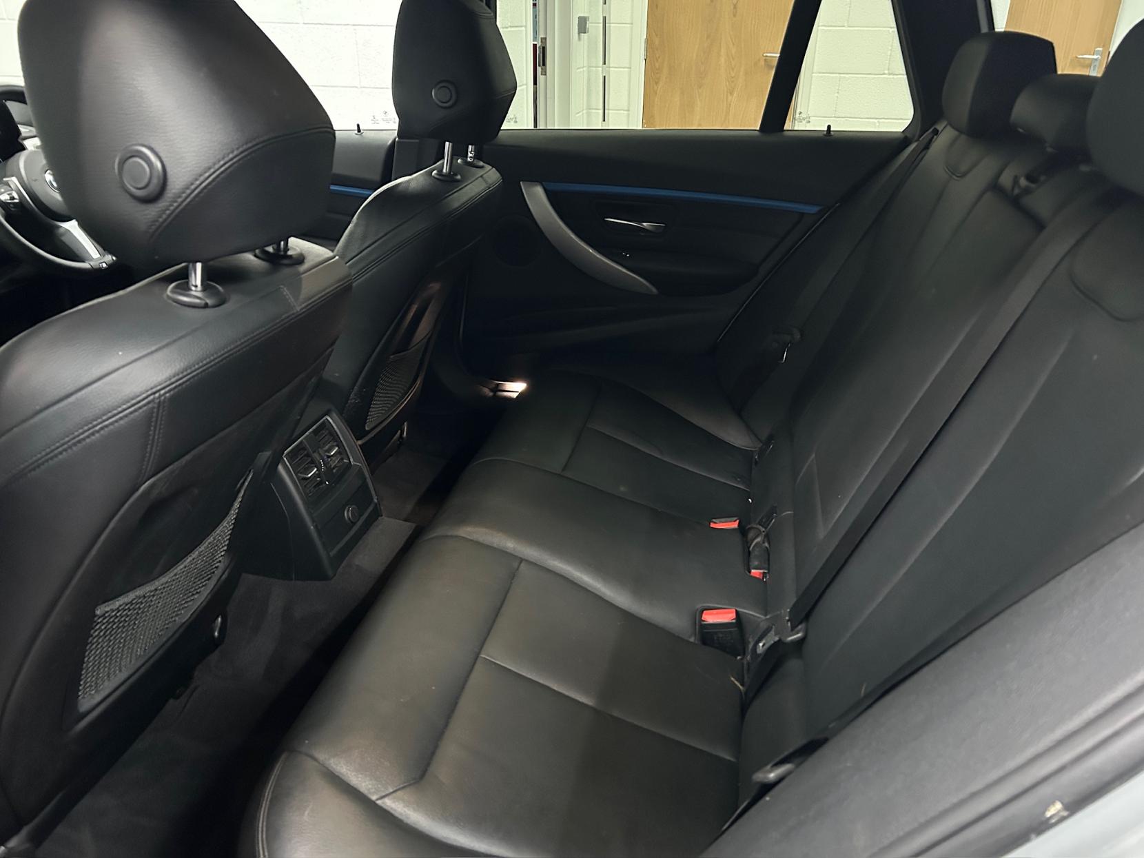 BMW 3 Series 2.0 320d M Sport Touring 5dr Diesel Auto xDrive Euro 6 (s/s) (190 ps)