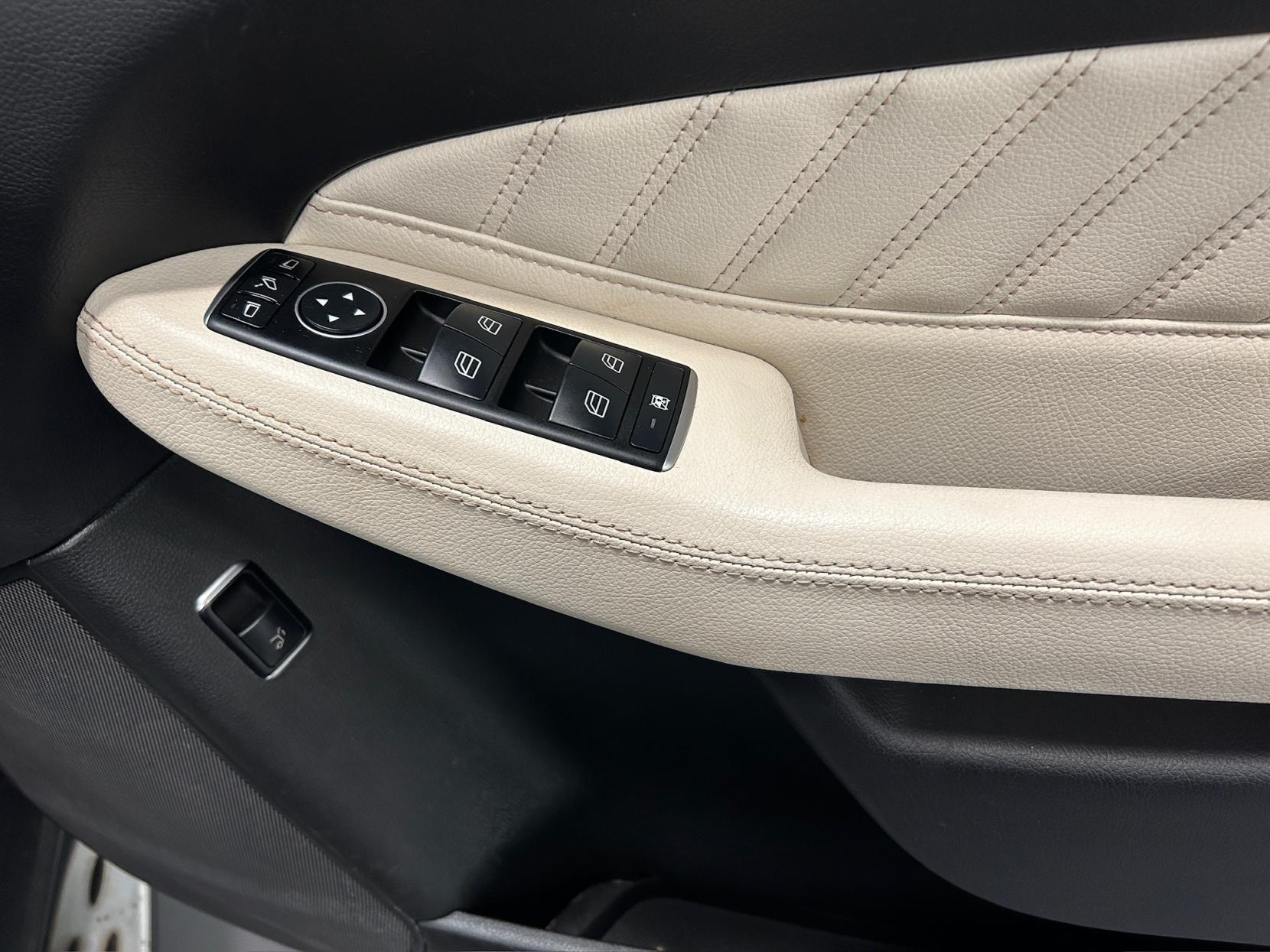 Mercedes-Benz GLE 3.0 GLE350d V6 AMG Line (Premium) SUV 5dr Diesel G-Tronic 4MATIC Euro 6 (s/s) (258 ps)