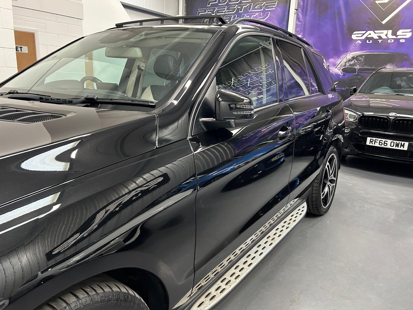 Mercedes-Benz GLE 3.0 GLE350d V6 AMG Line (Premium) SUV 5dr Diesel G-Tronic 4MATIC Euro 6 (s/s) (258 ps)