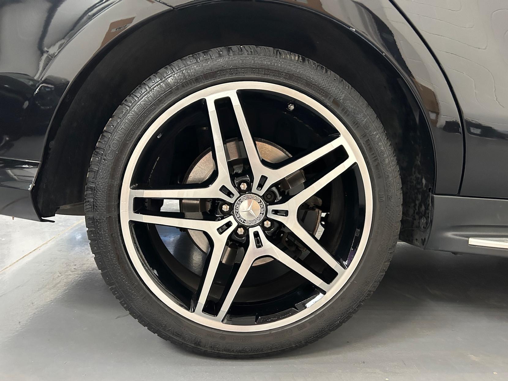 Mercedes-Benz GLE 3.0 GLE350d V6 AMG Line (Premium) SUV 5dr Diesel G-Tronic 4MATIC Euro 6 (s/s) (258 ps)