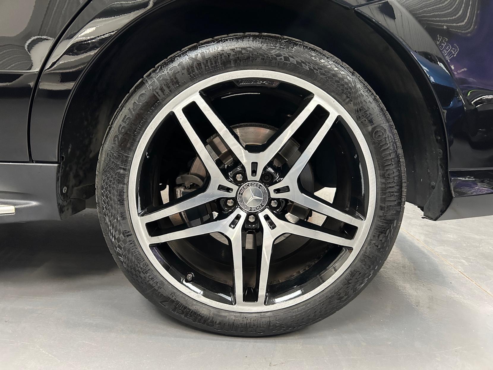 Mercedes-Benz GLE 3.0 GLE350d V6 AMG Line (Premium) SUV 5dr Diesel G-Tronic 4MATIC Euro 6 (s/s) (258 ps)
