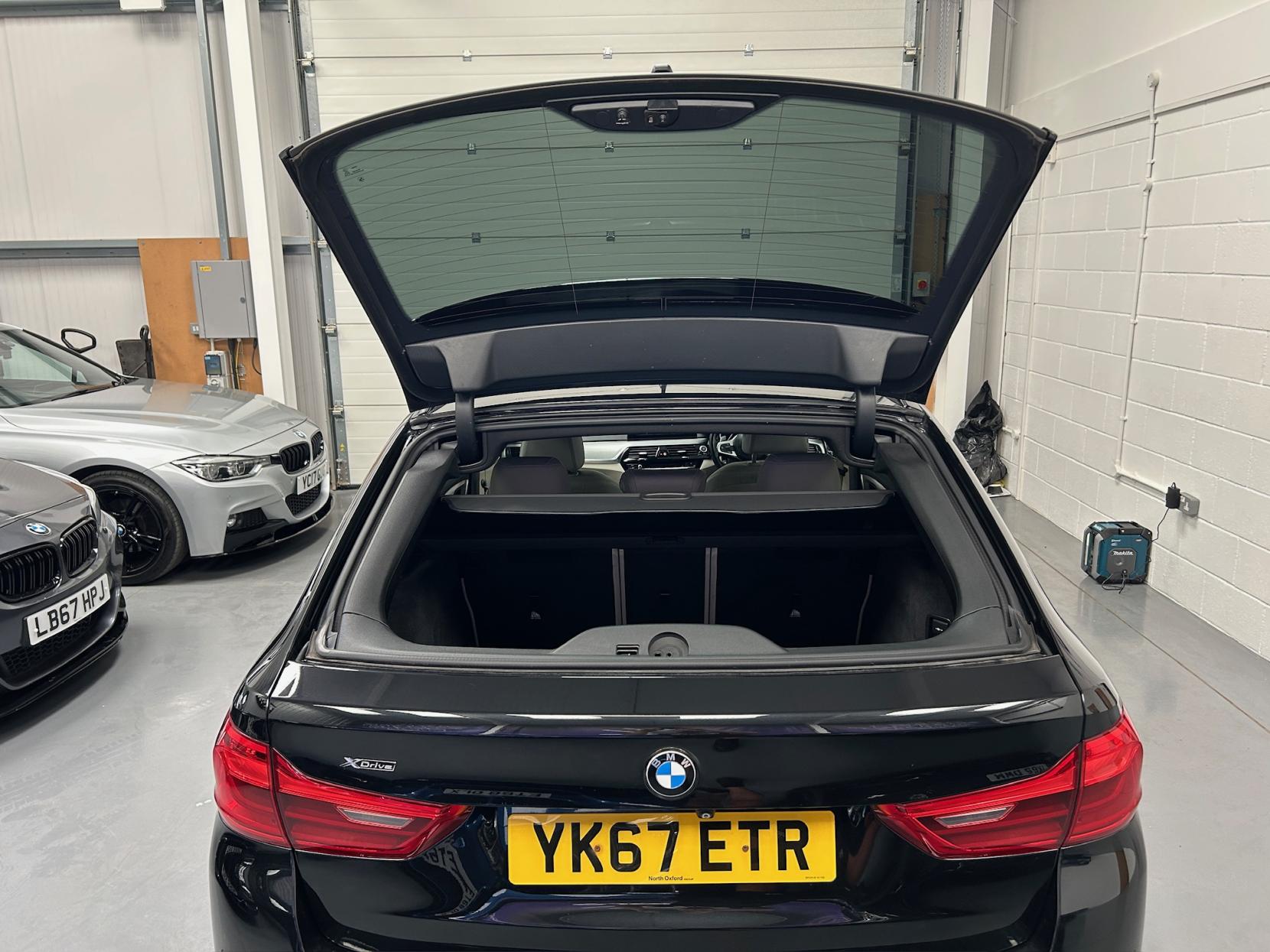 BMW 5 Series 2.0 520d M Sport Touring 5dr Diesel Auto xDrive Euro 6 (s/s) (190 ps)