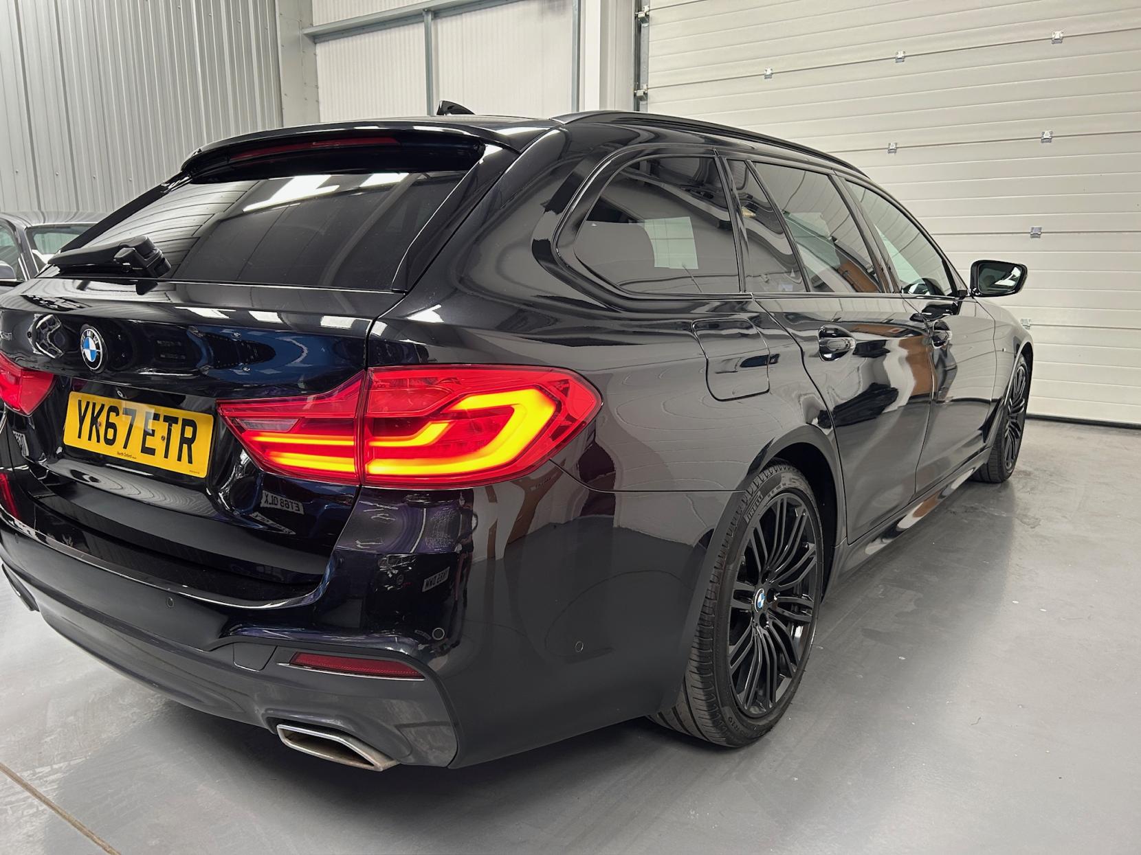BMW 5 Series 2.0 520d M Sport Touring 5dr Diesel Auto xDrive Euro 6 (s/s) (190 ps)