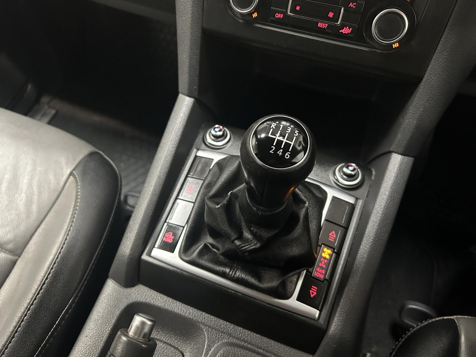 Volkswagen Amarok 2.0 BiTDI Trendline Pickup 4dr Diesel Manual 4Motion Selectable Euro 5 (163 ps)