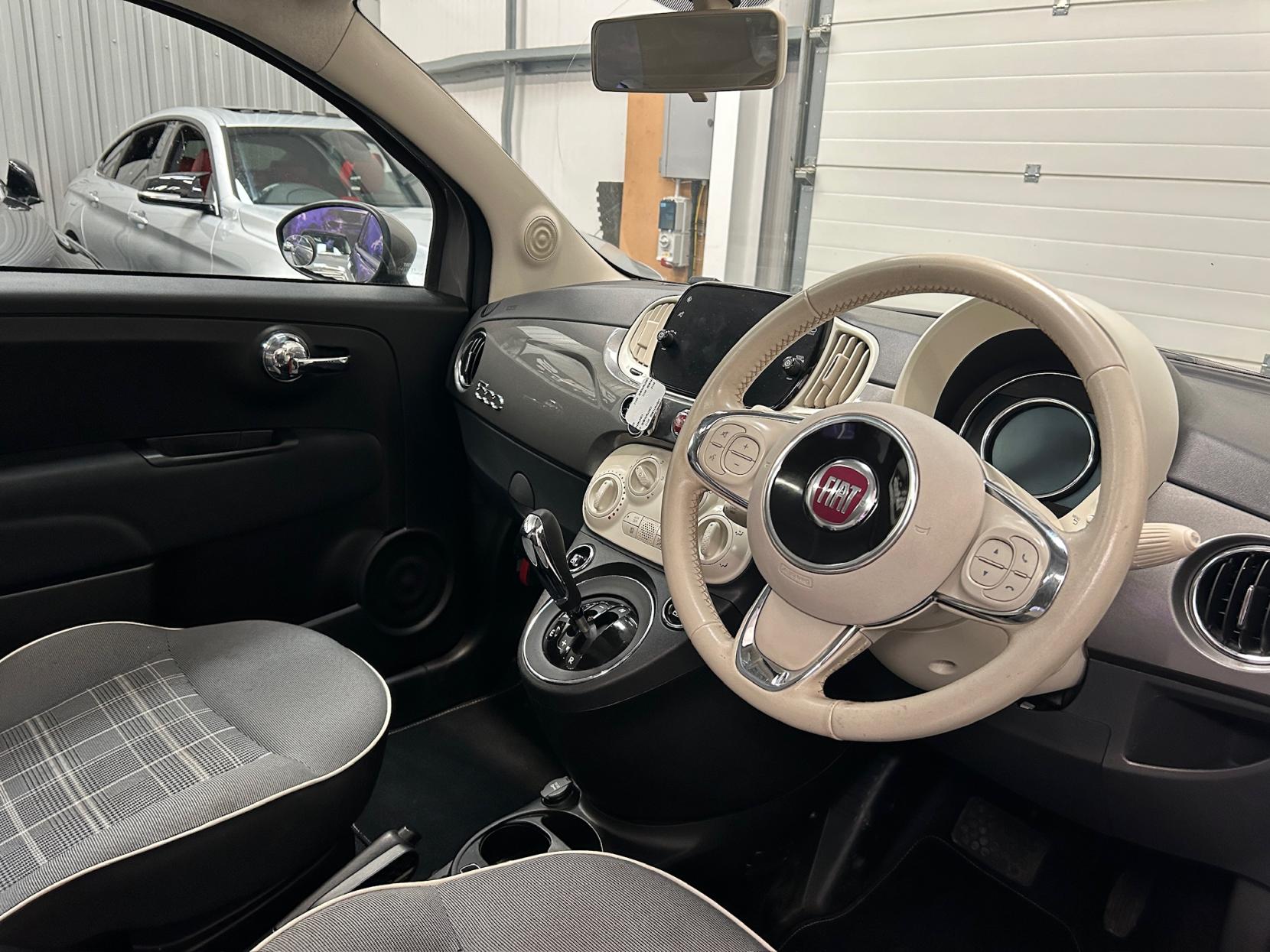 Fiat 500 1.2 Lounge Hatchback 3dr Petrol Dualogic Euro 6 (s/s) (69 bhp)