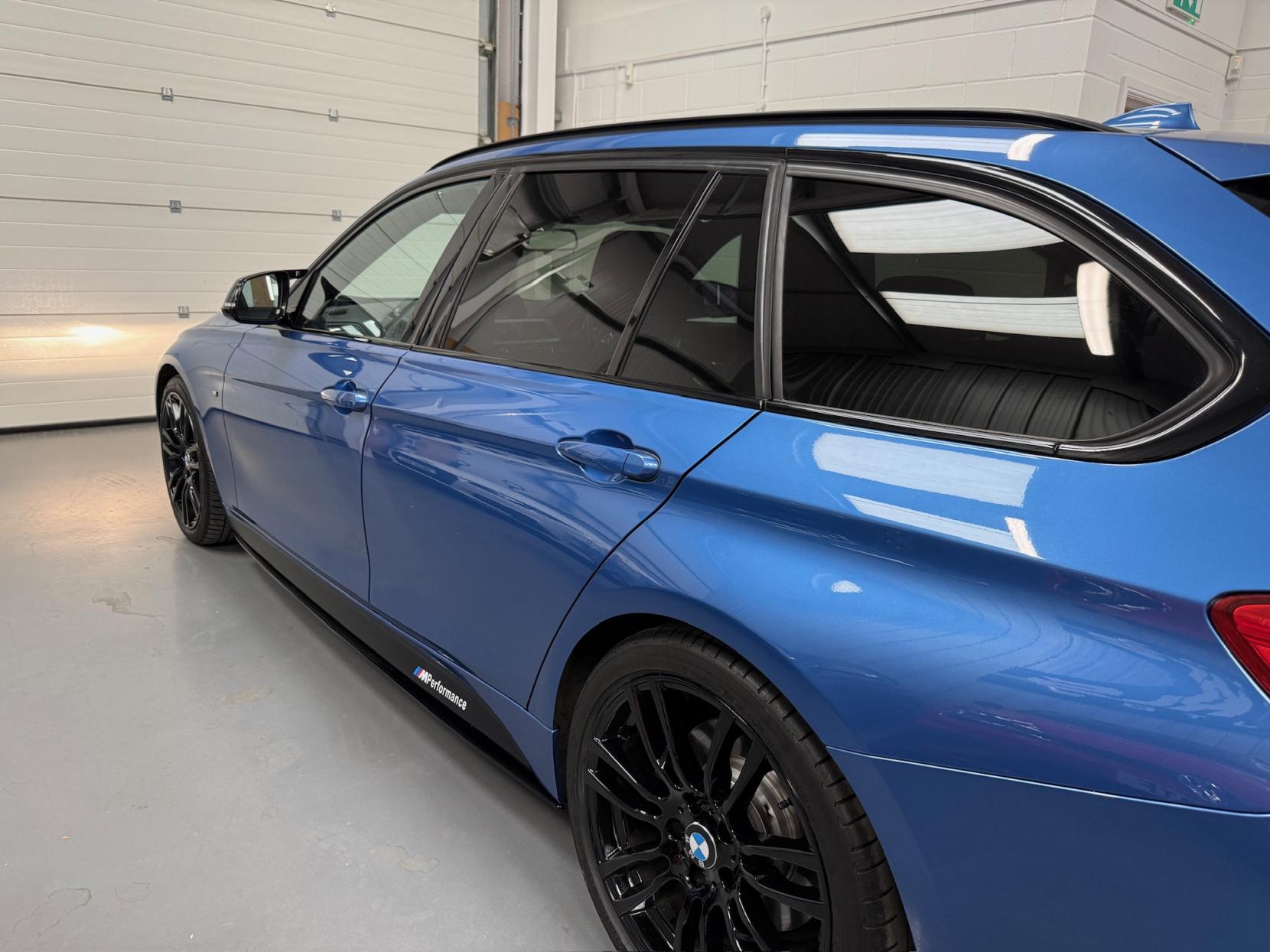 BMW 3 Series 3.0 330d M Sport Touring 5dr Diesel Auto Euro 5 (s/s) (258 ps)