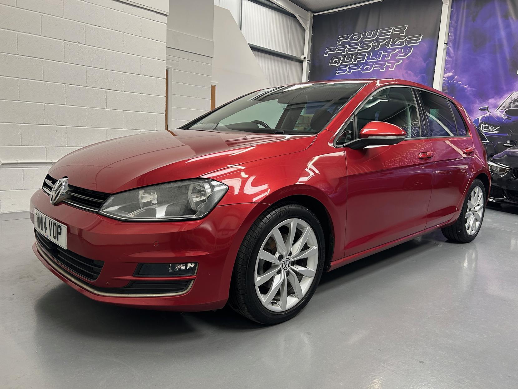 Volkswagen Golf 2.0 TDI BlueMotion Tech GT Hatchback 5dr Diesel Manual Euro 5 (s/s) (150 ps)