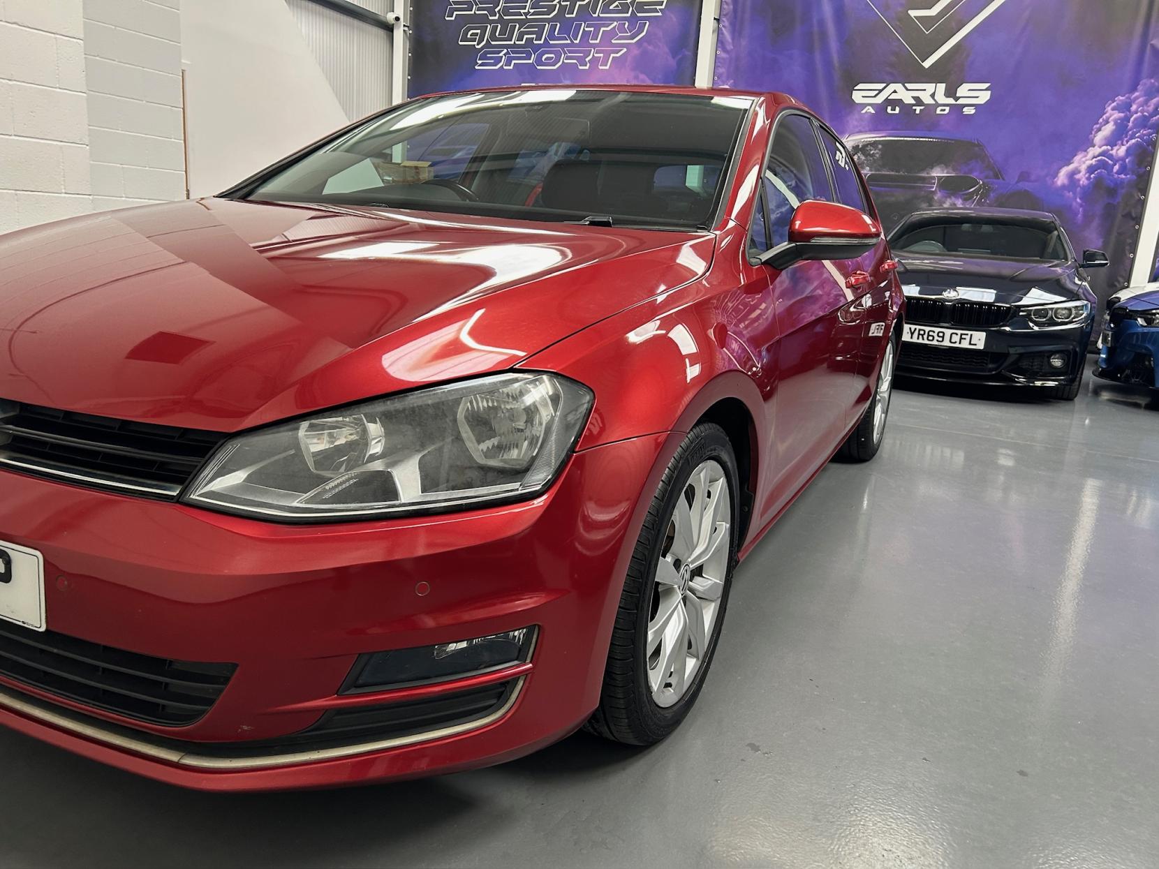 Volkswagen Golf 2.0 TDI BlueMotion Tech GT Hatchback 5dr Diesel Manual Euro 5 (s/s) (150 ps)