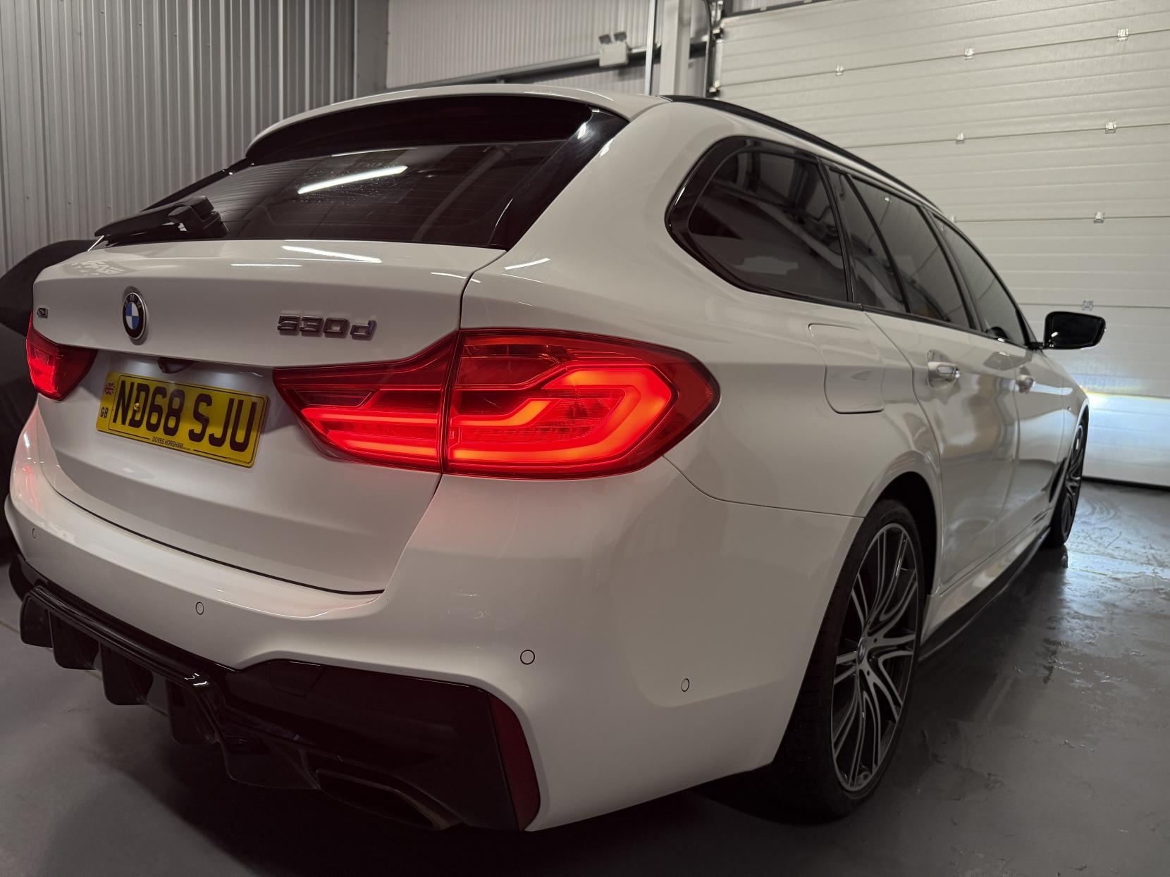 BMW 5 Series 3.0 530d M Sport Touring 5dr Diesel Auto xDrive Euro 6 (s/s) (265 ps)