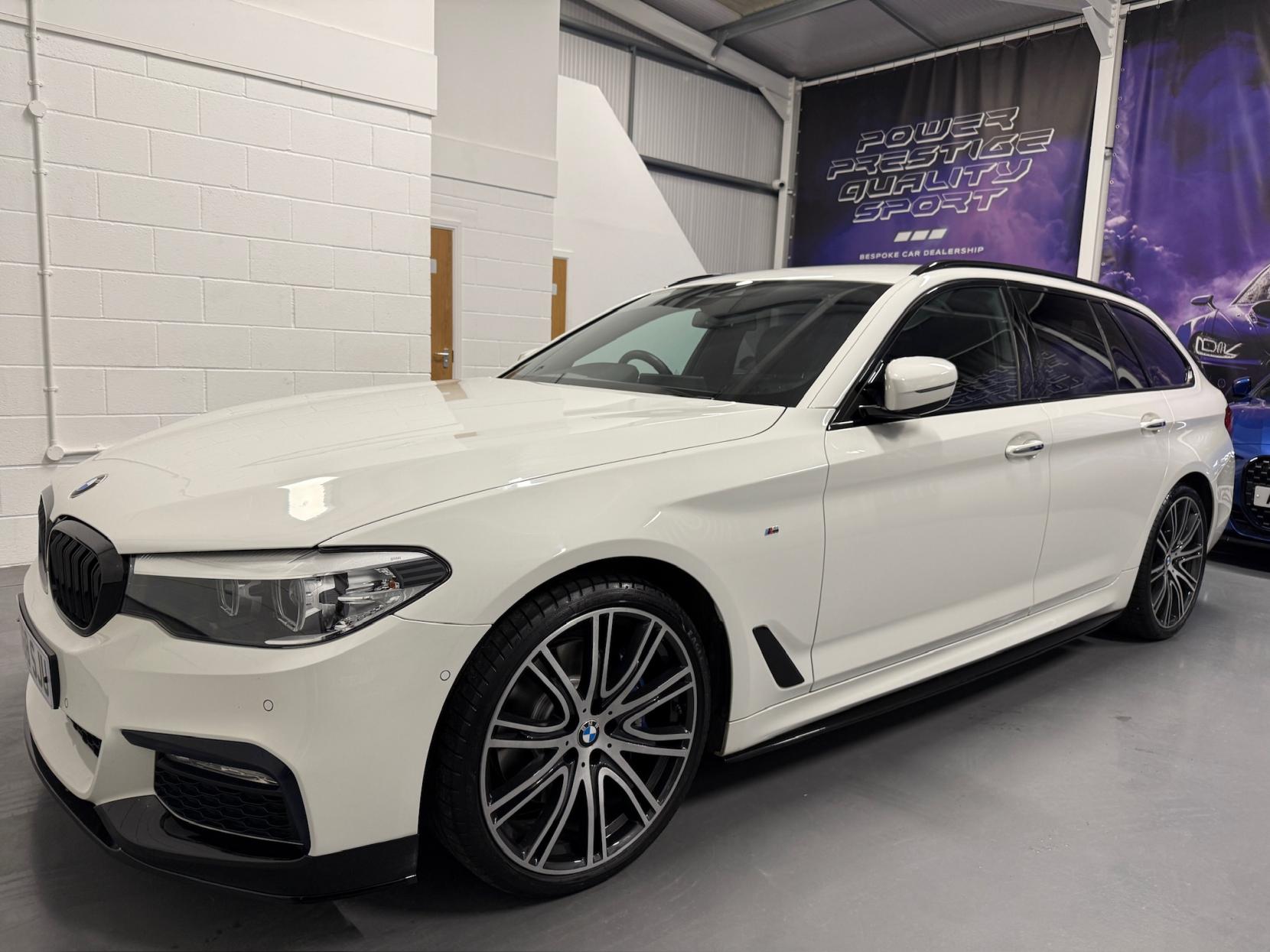 BMW 5 Series 3.0 530d M Sport Touring 5dr Diesel Auto xDrive Euro 6 (s/s) (265 ps)