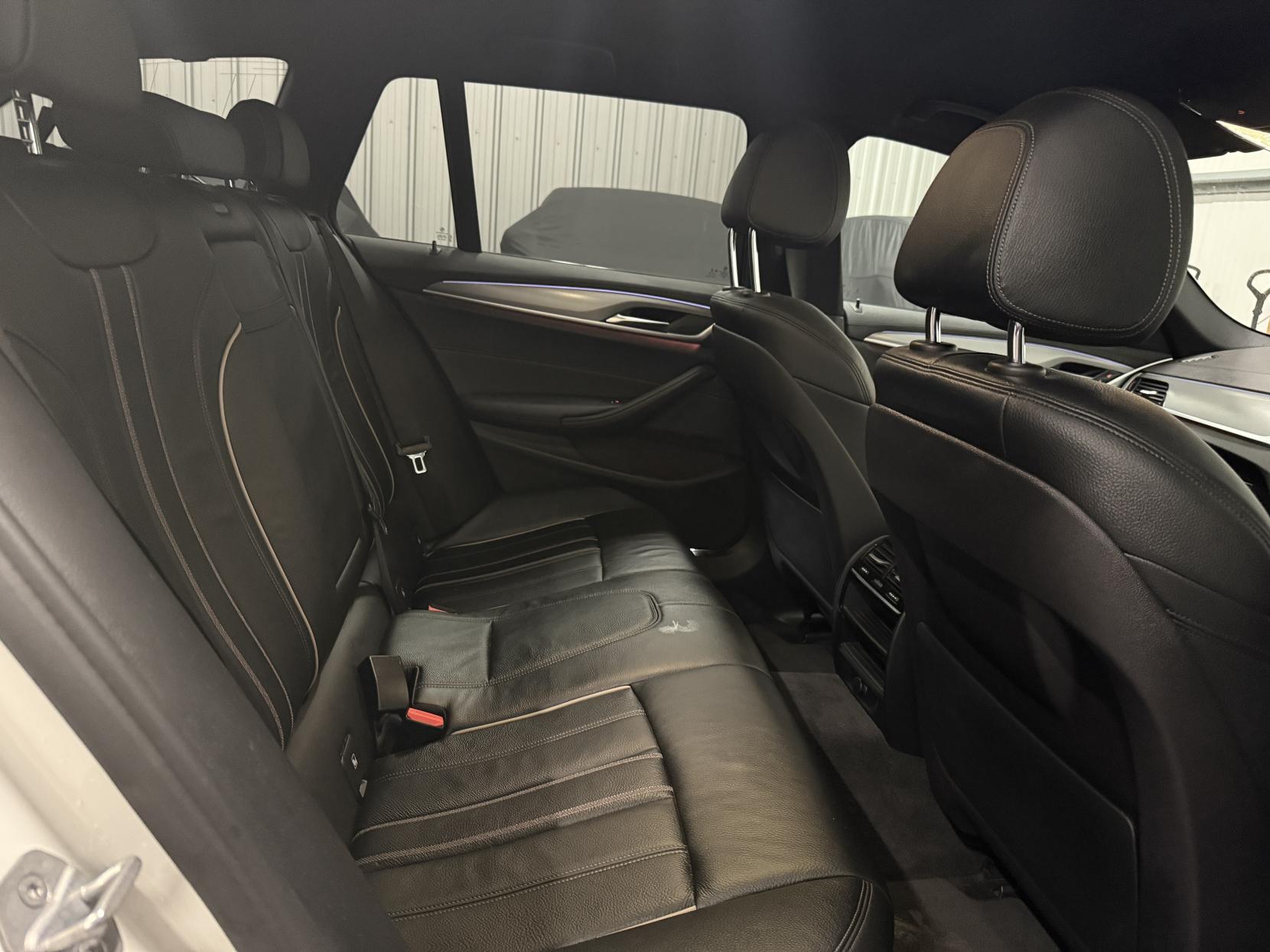 BMW 5 Series 3.0 530d M Sport Touring 5dr Diesel Auto xDrive Euro 6 (s/s) (265 ps)